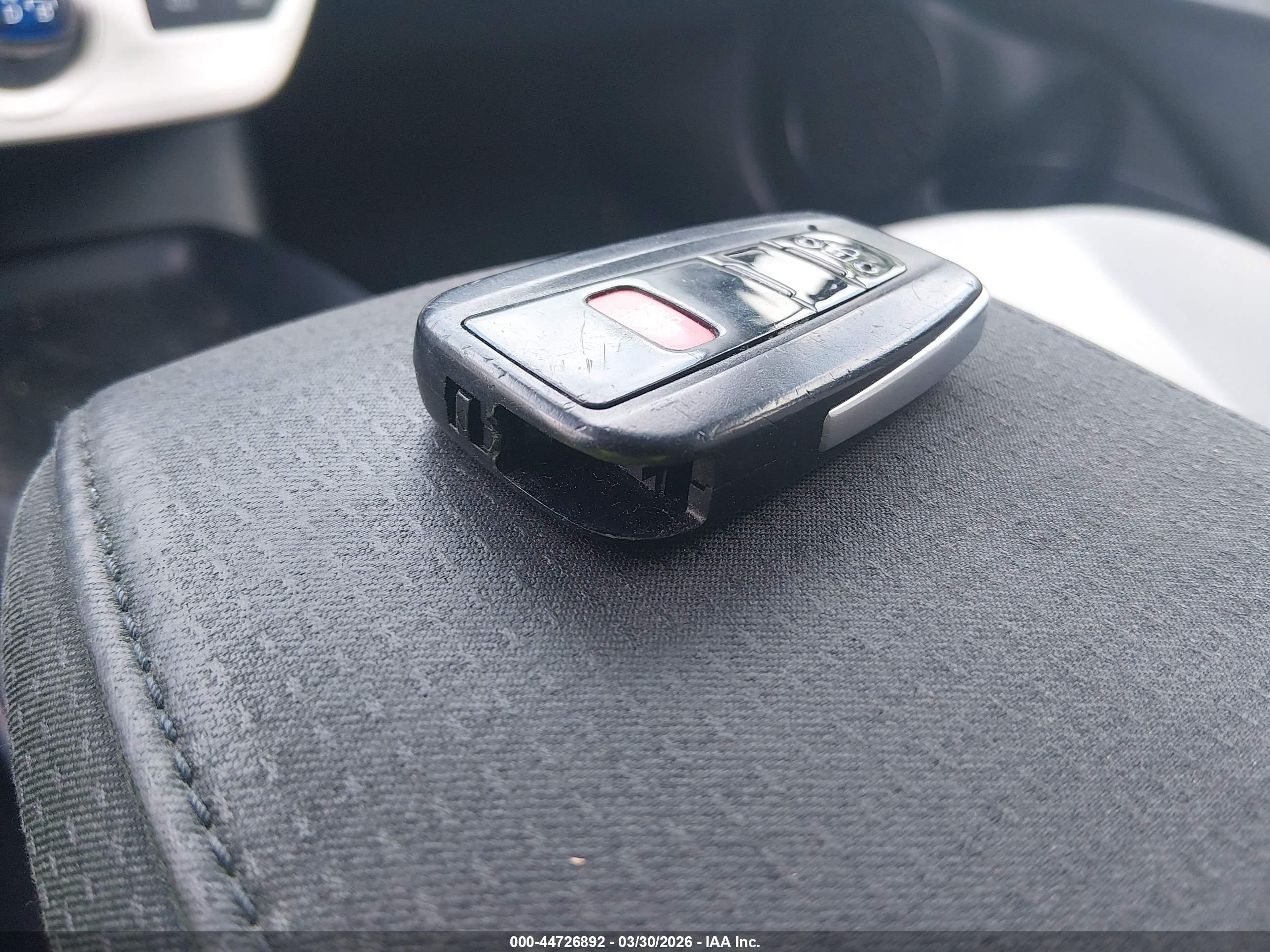 TOYOTA PRIUS image 11