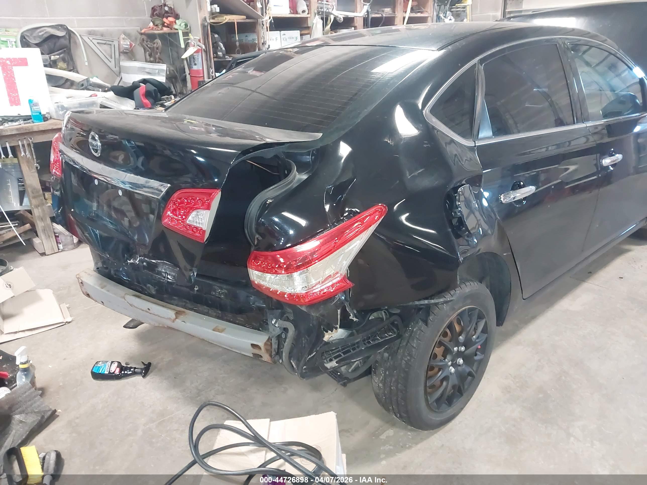 NISSAN SENTRA image 6