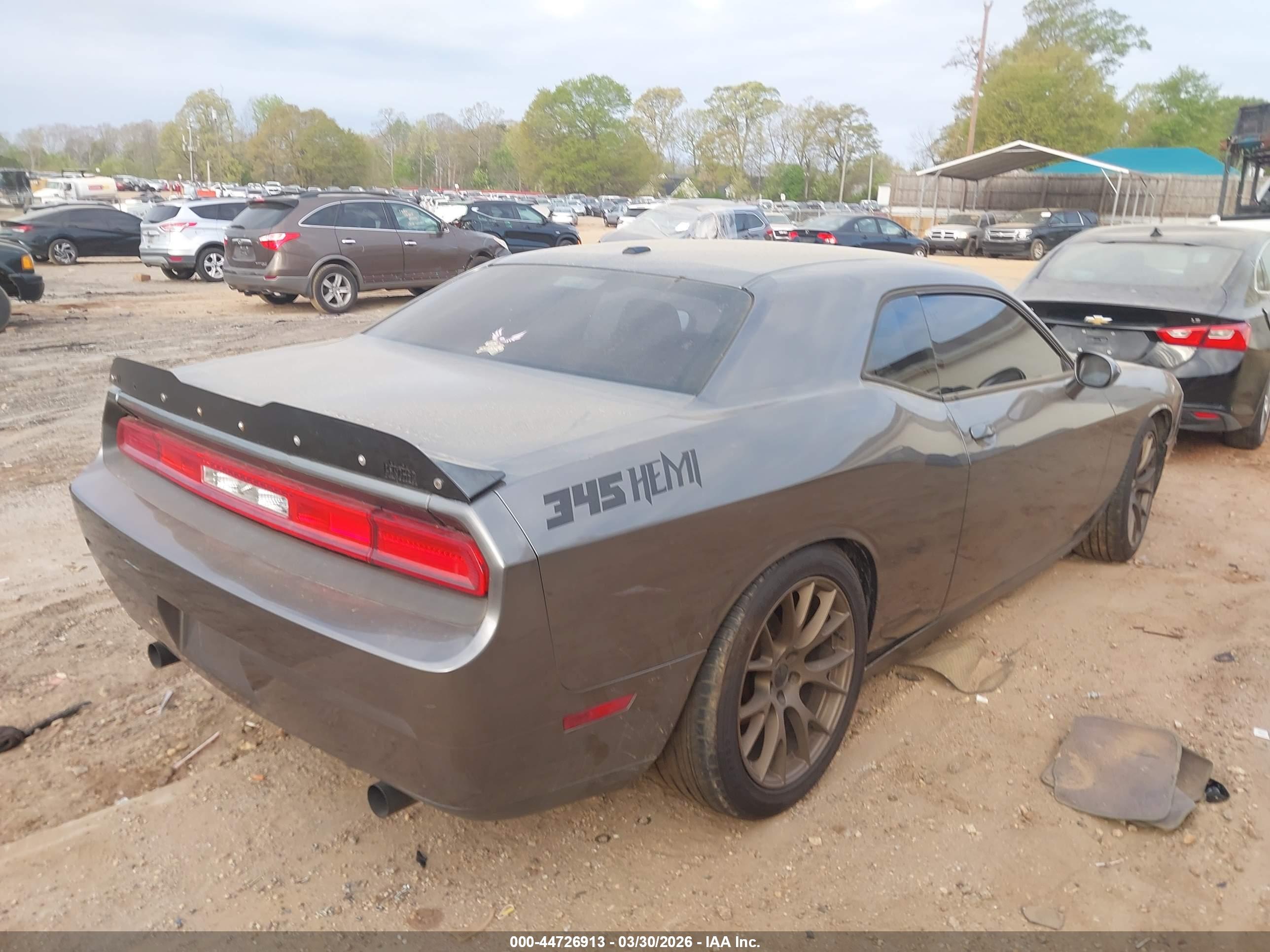 DODGE CHALLENGER image 4