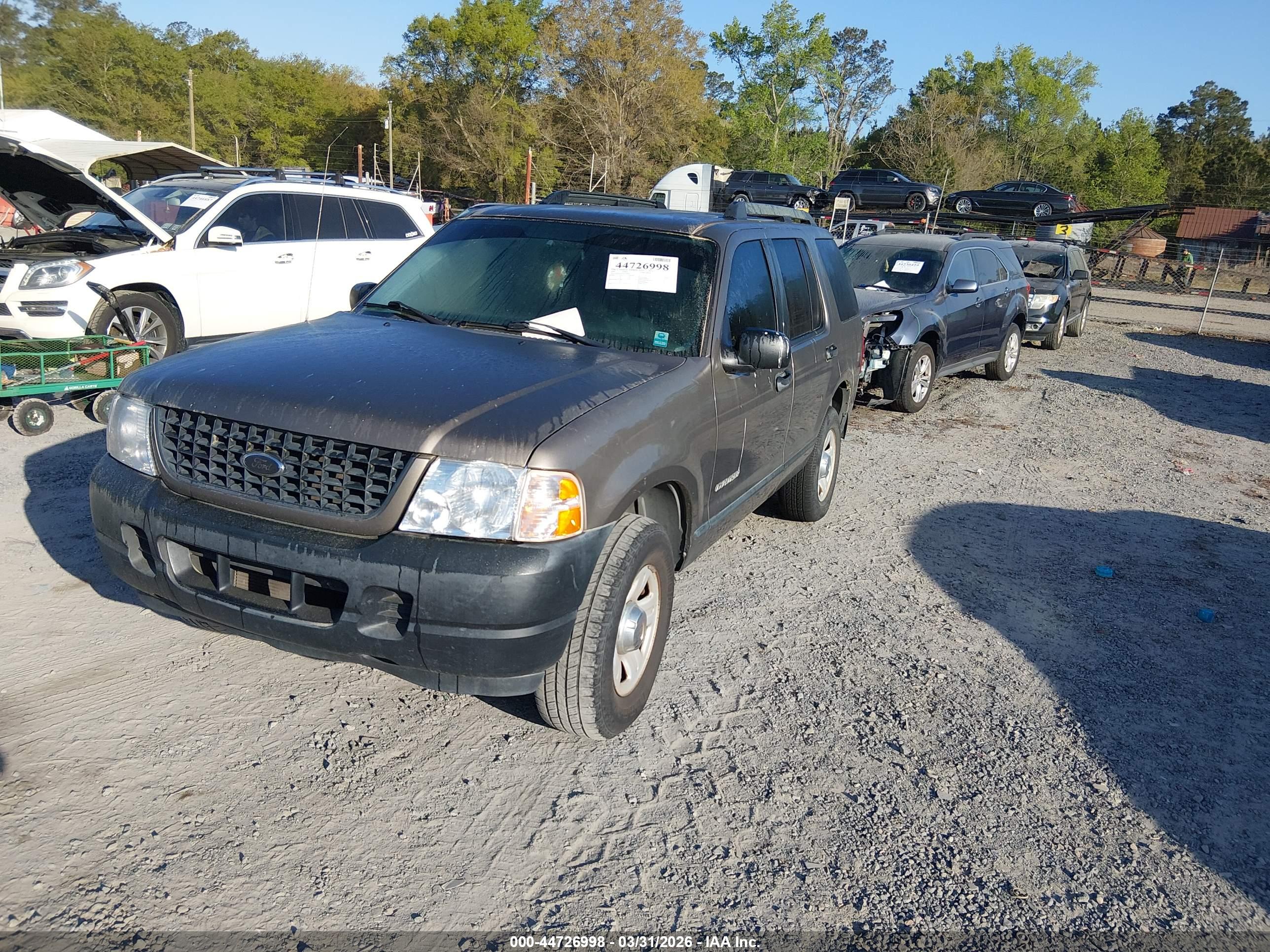 FORD EXPLORER image 2
