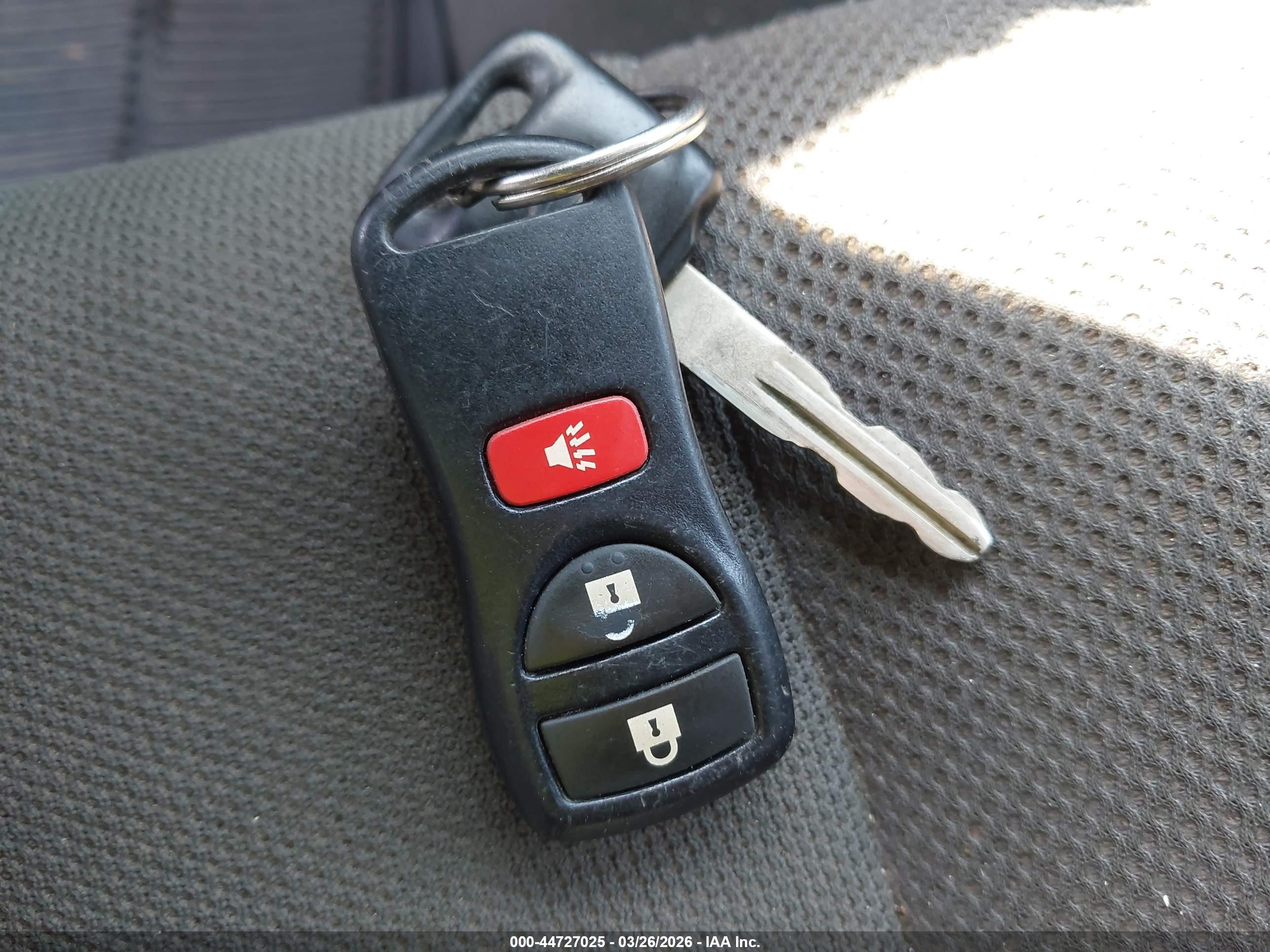 NISSAN FRONTIER image 11