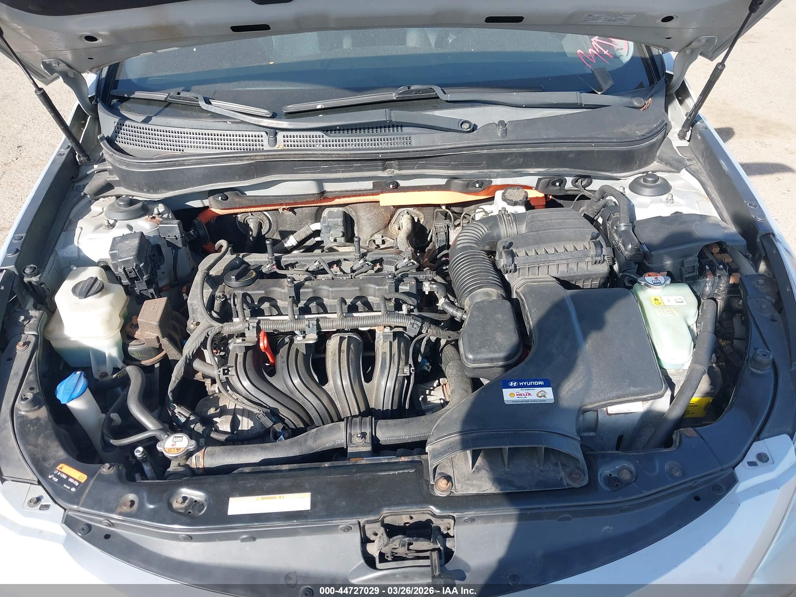 HYUNDAI SONATA image 10