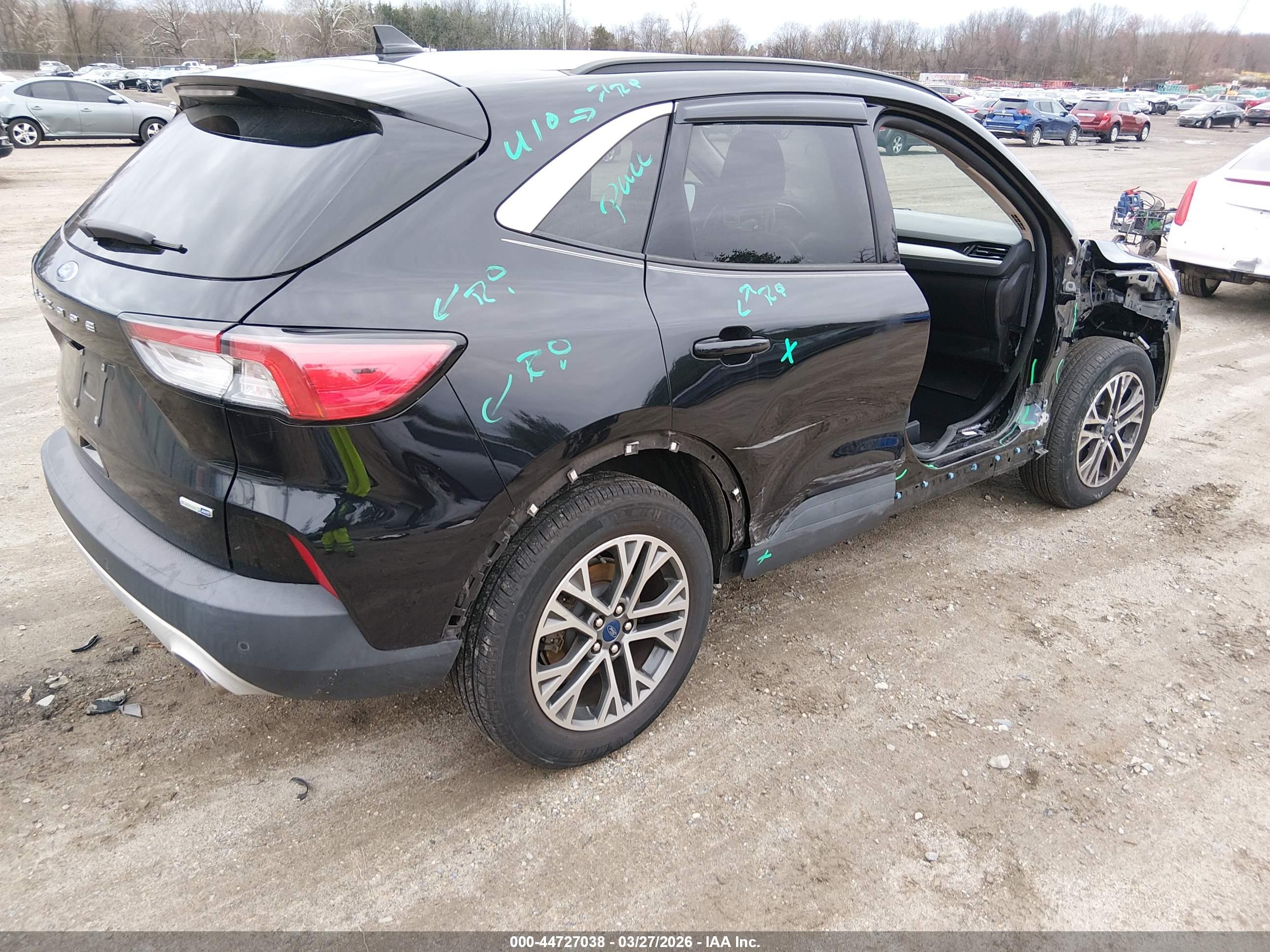 FORD ESCAPE image 4