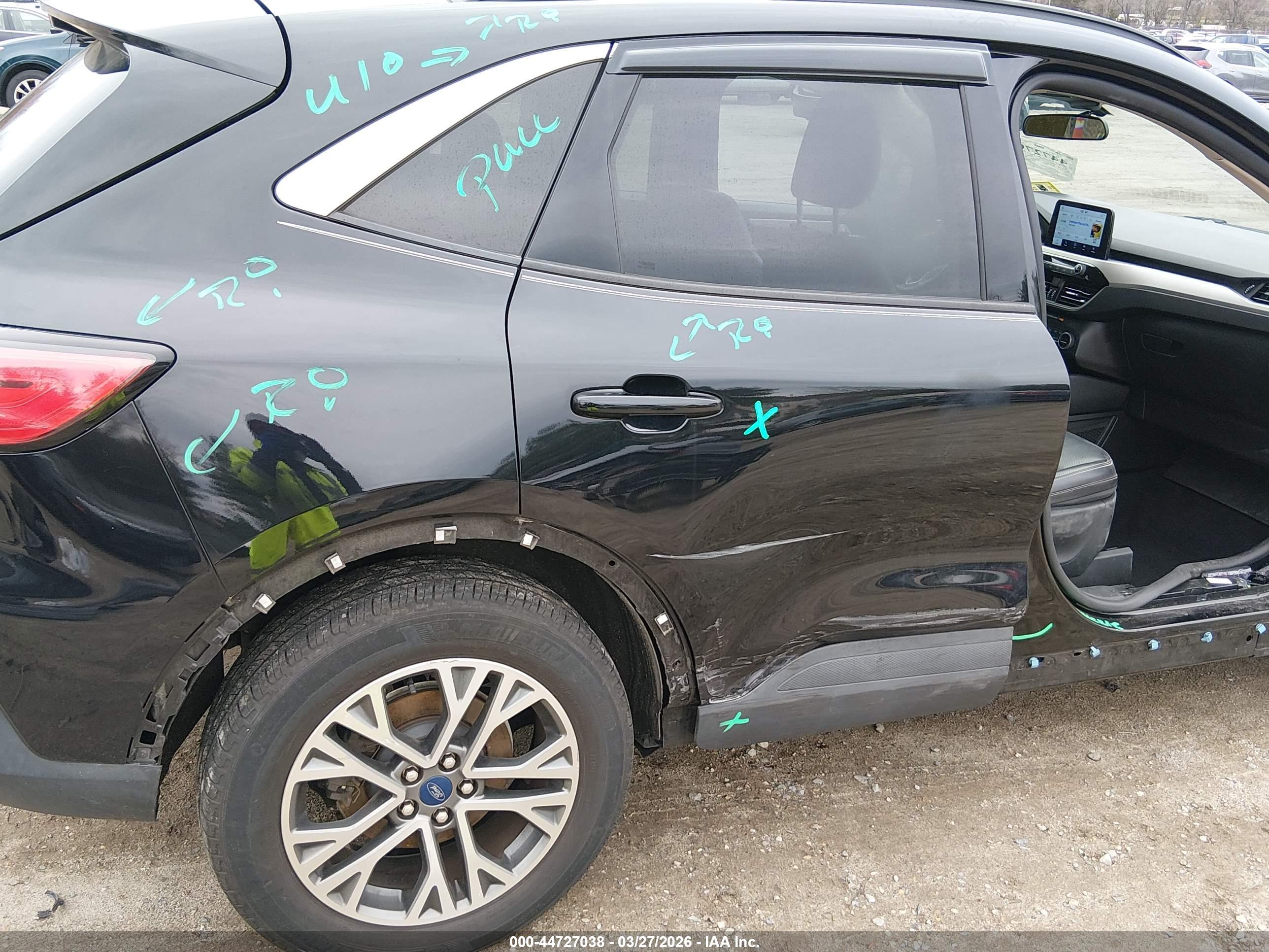 FORD ESCAPE image 6