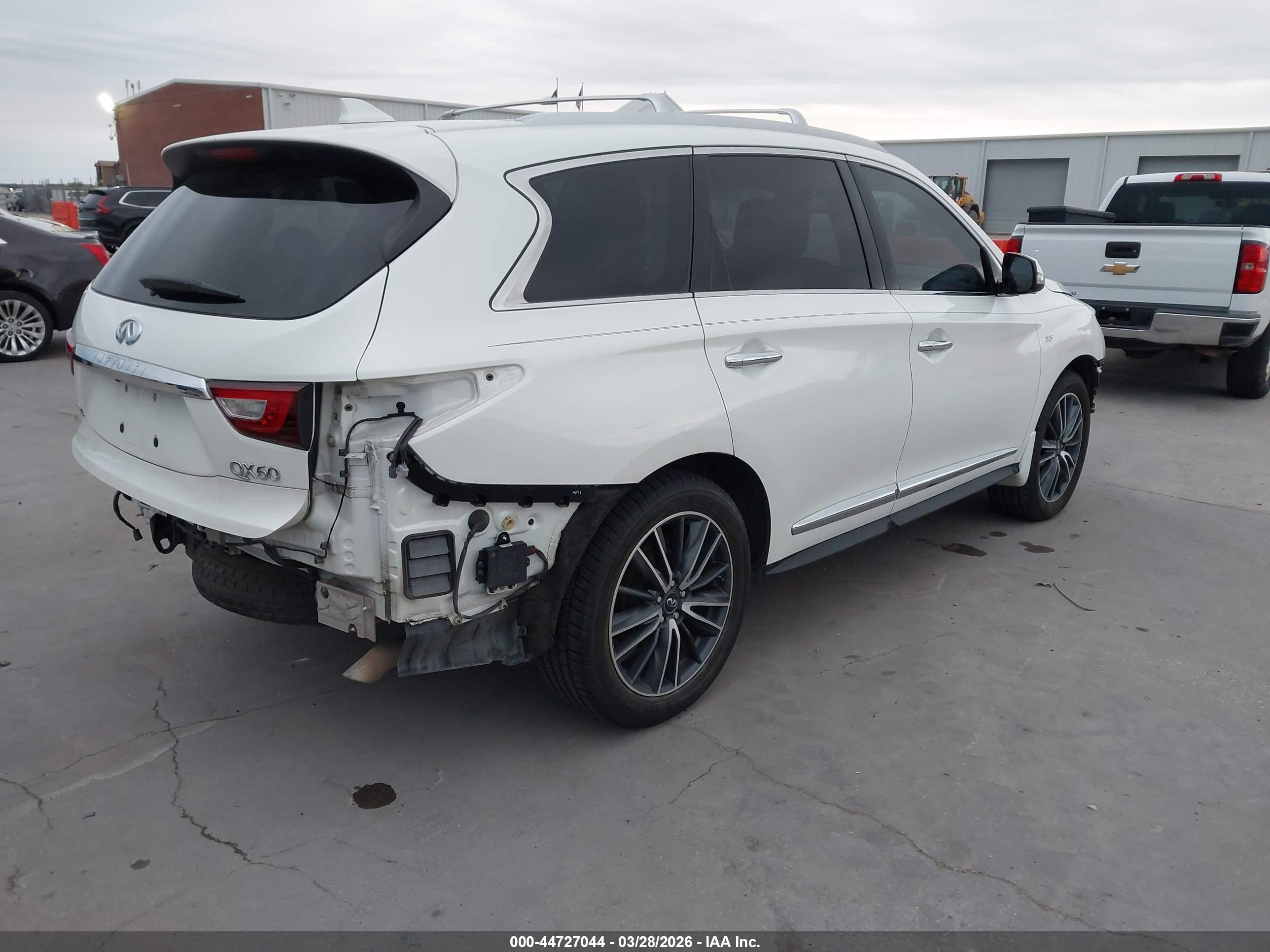 INFINITI QX60 image 4