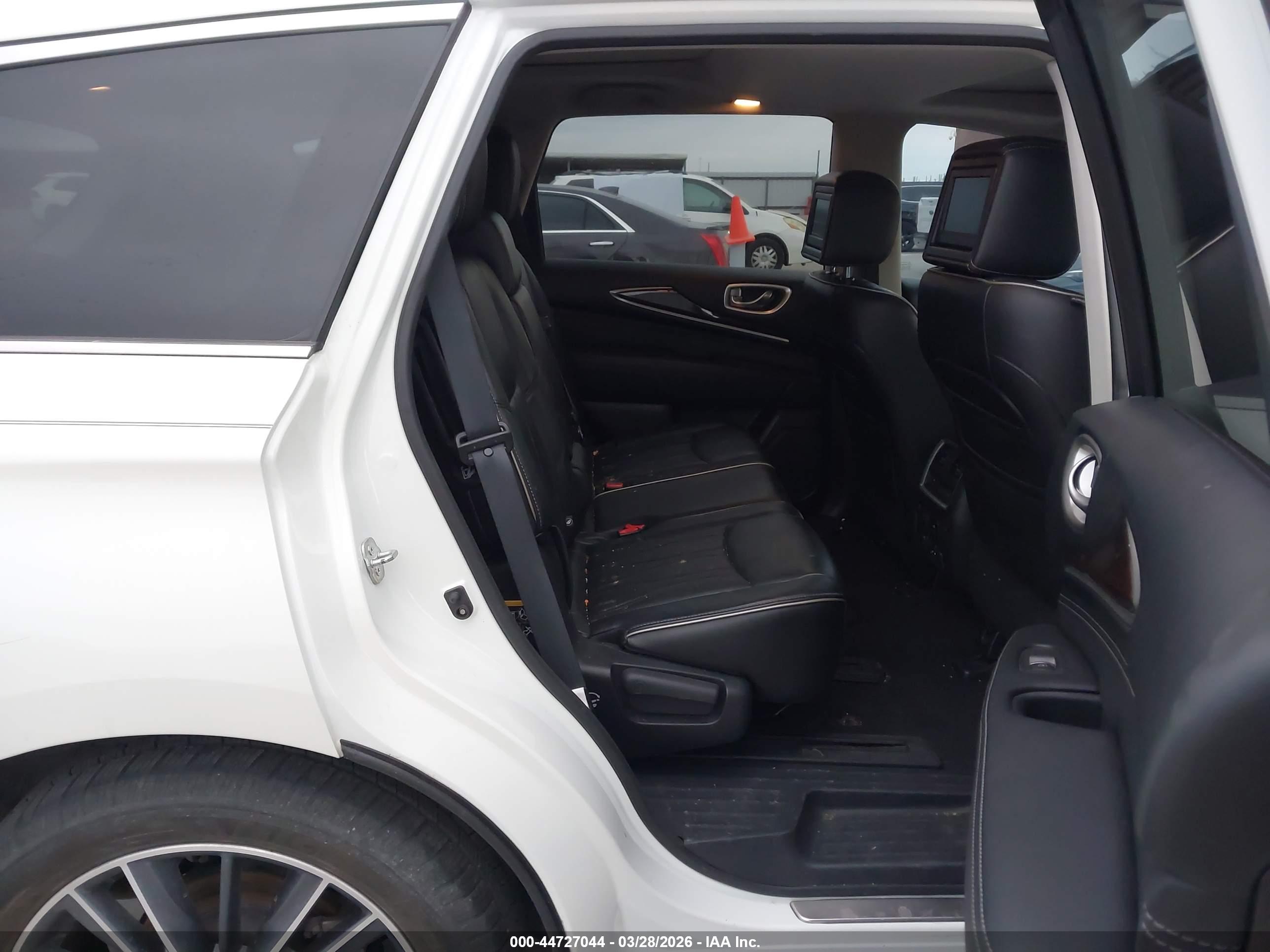 INFINITI QX60 image 8