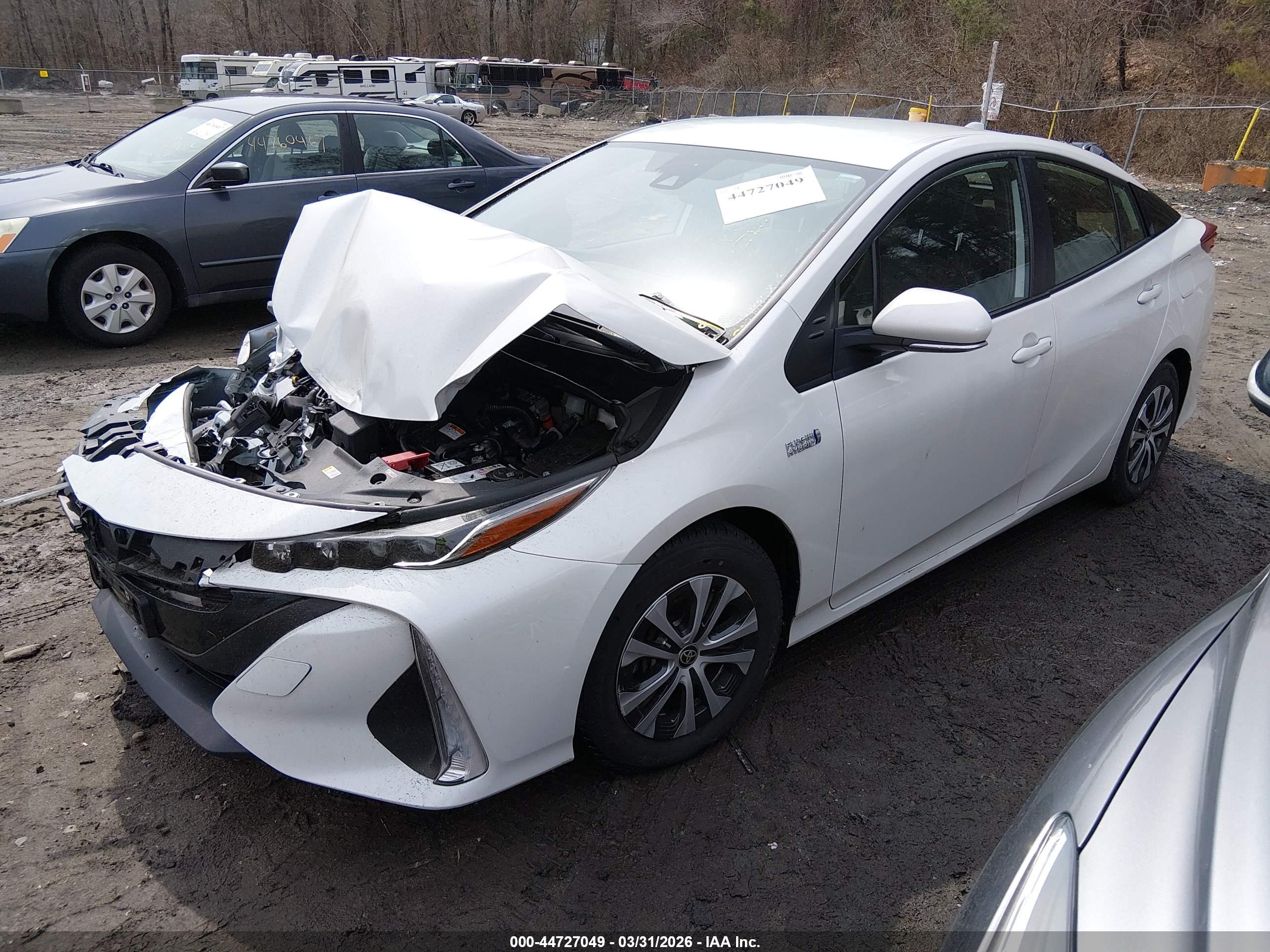 TOYOTA PRIUS image 2