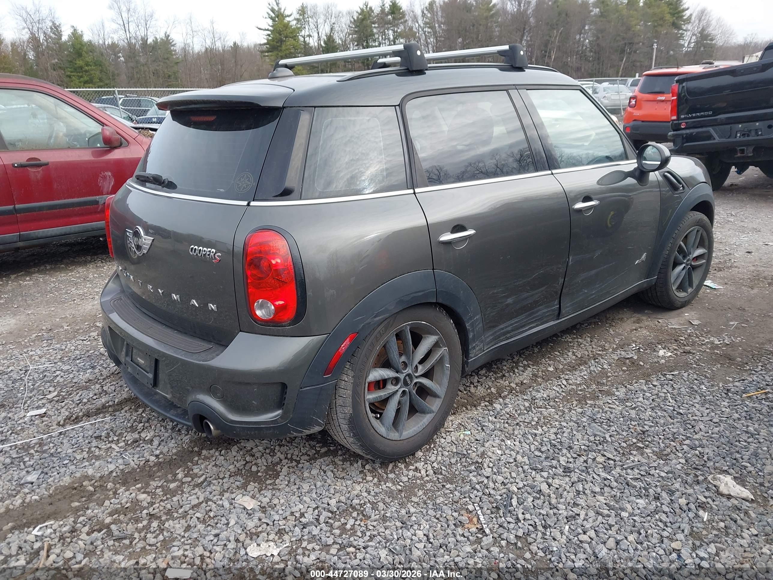 MINI COUNTRYMAN image 4