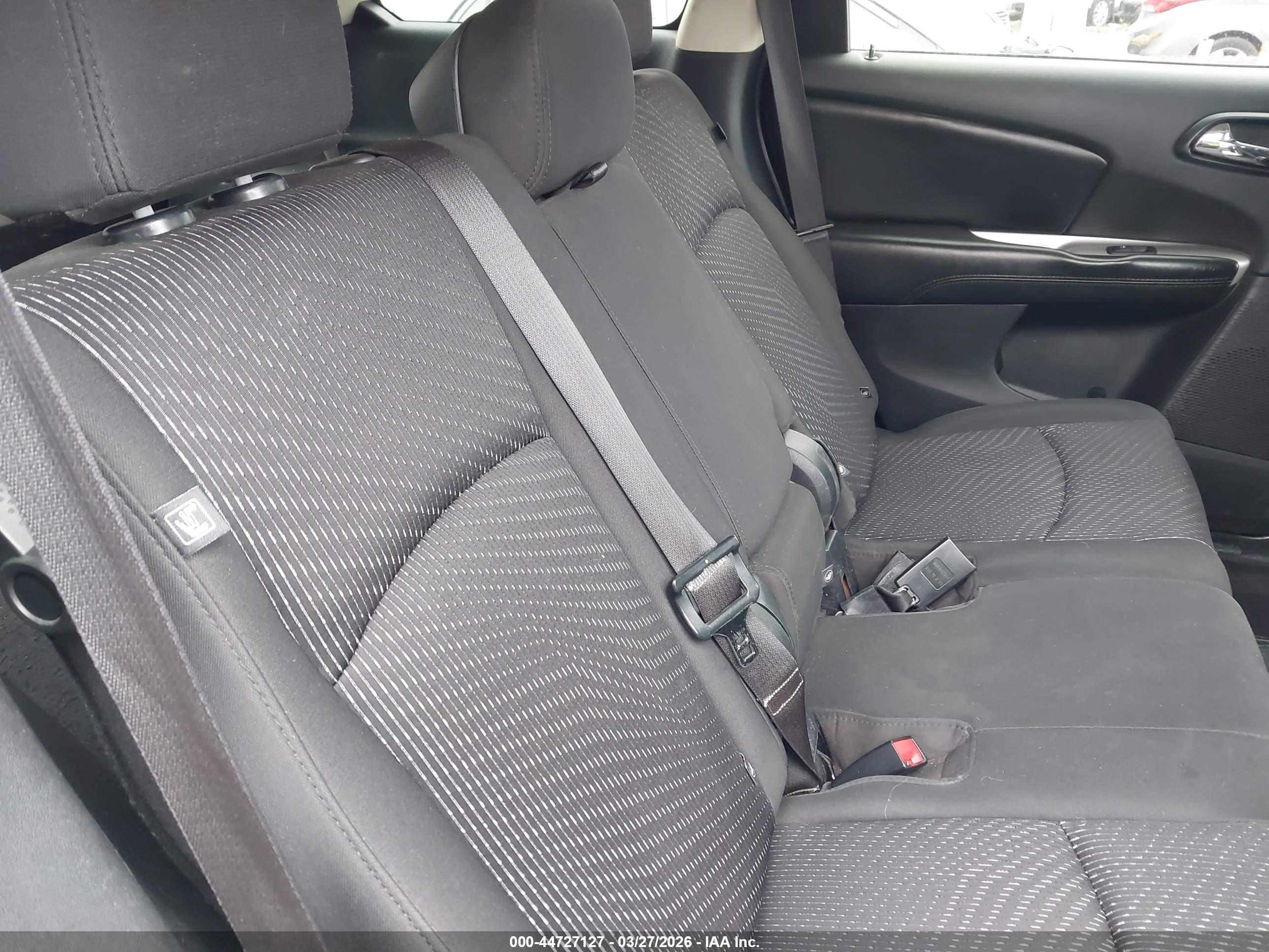 DODGE JOURNEY image 8