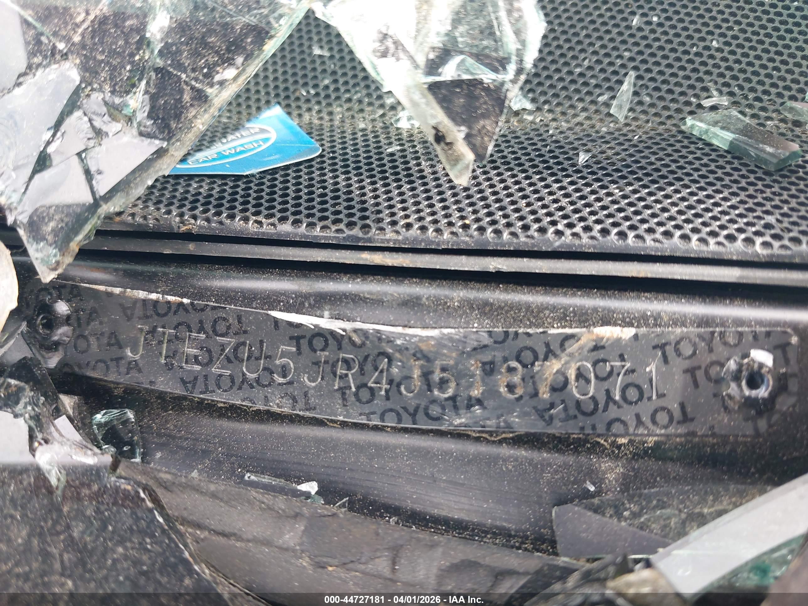 TOYOTA 4RUNNER image 9