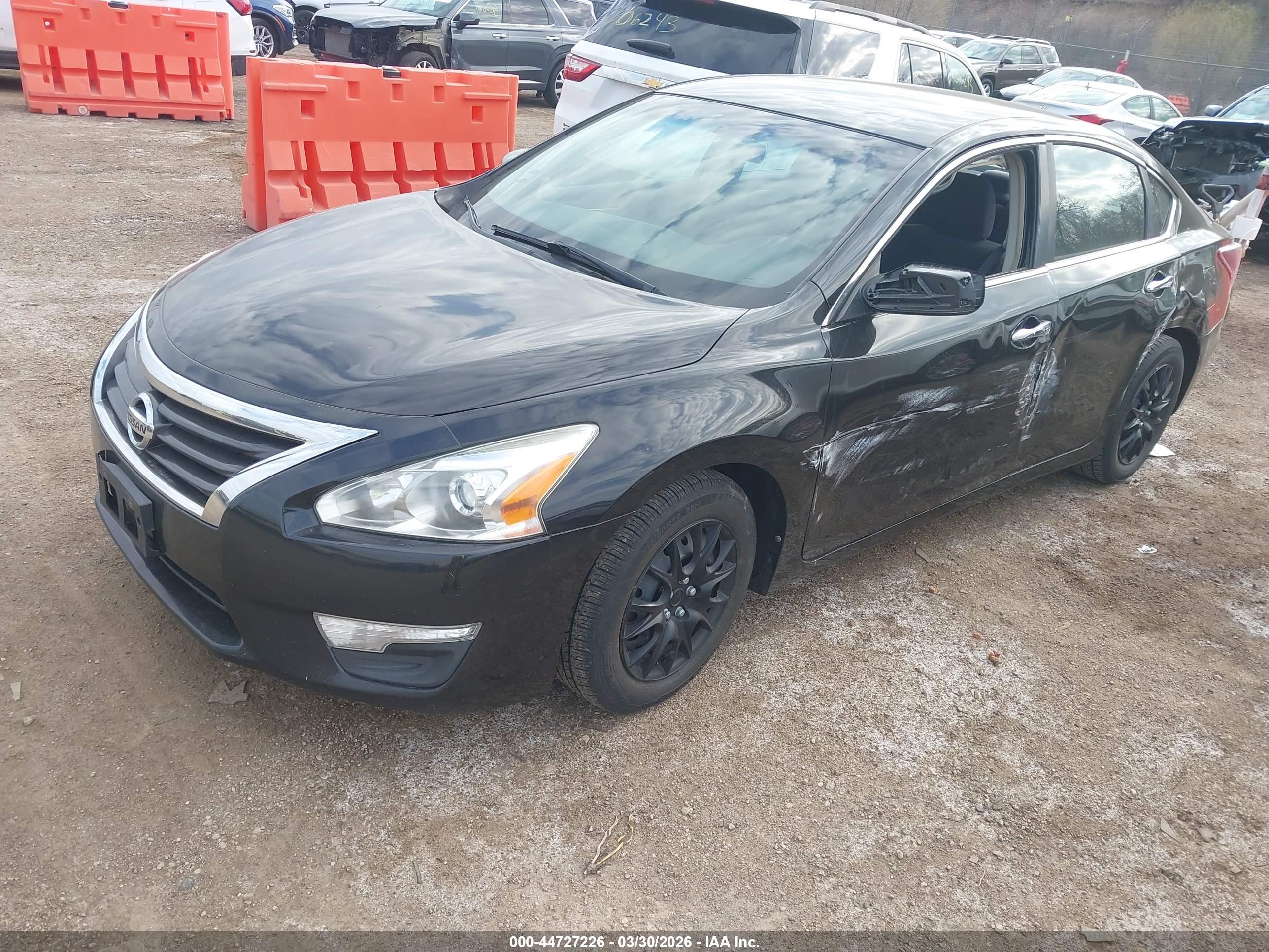 NISSAN ALTIMA image 2