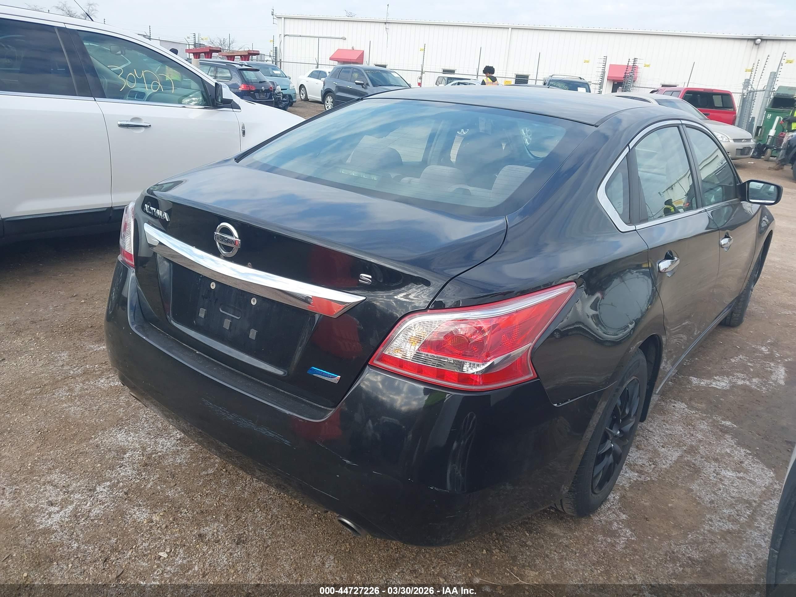 NISSAN ALTIMA image 4