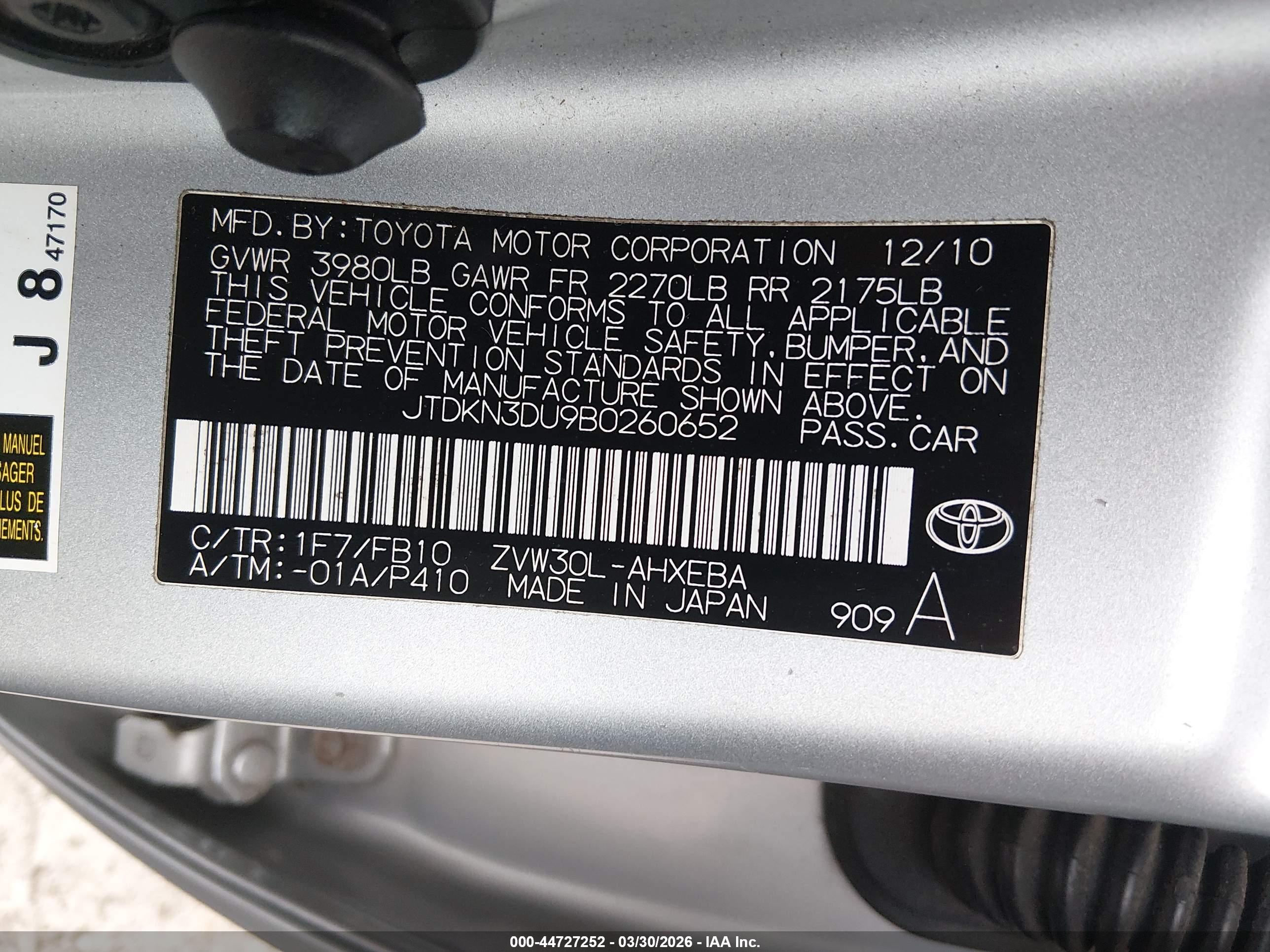 TOYOTA PRIUS image 9