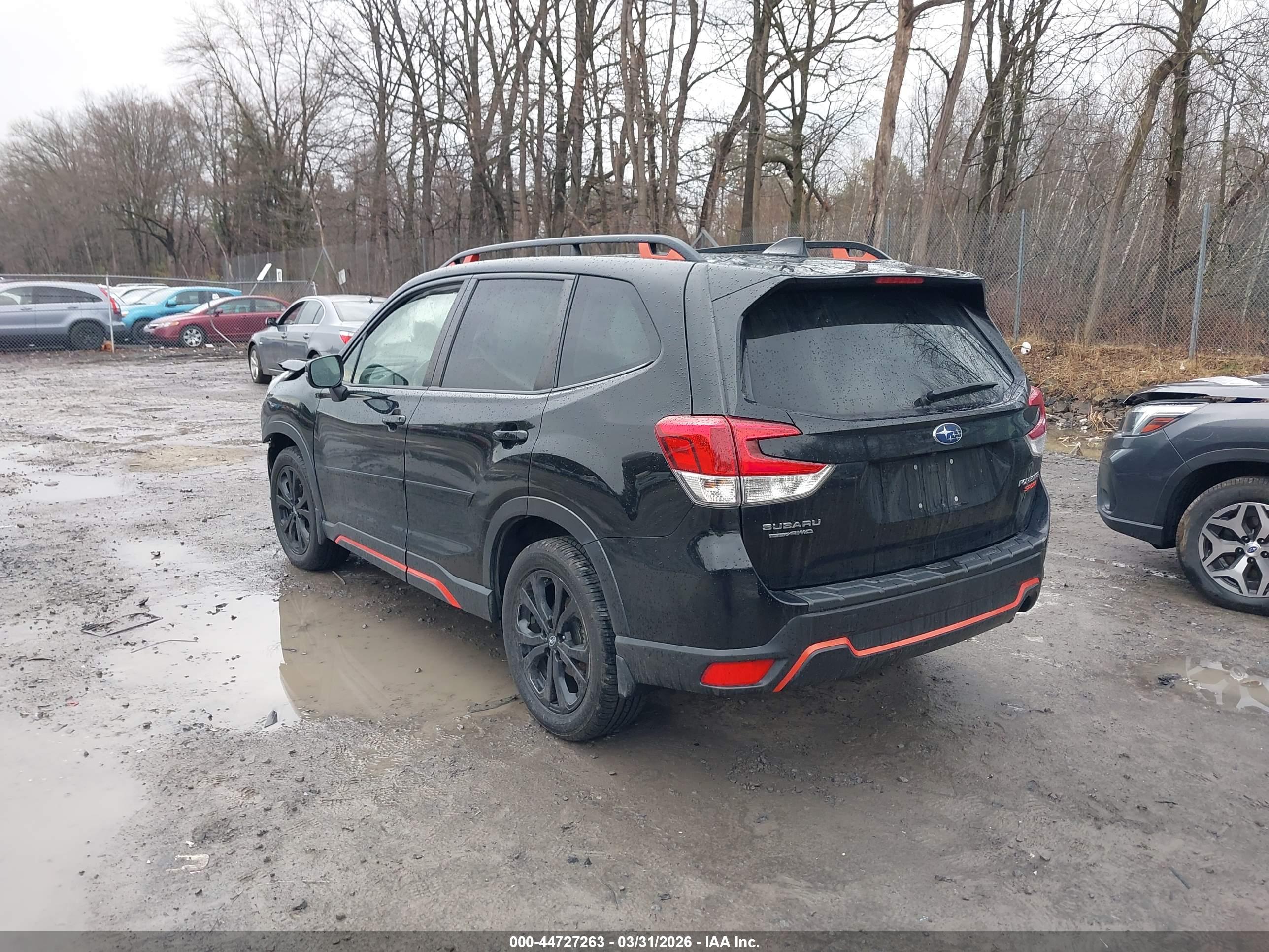SUBARU FORESTER image 3