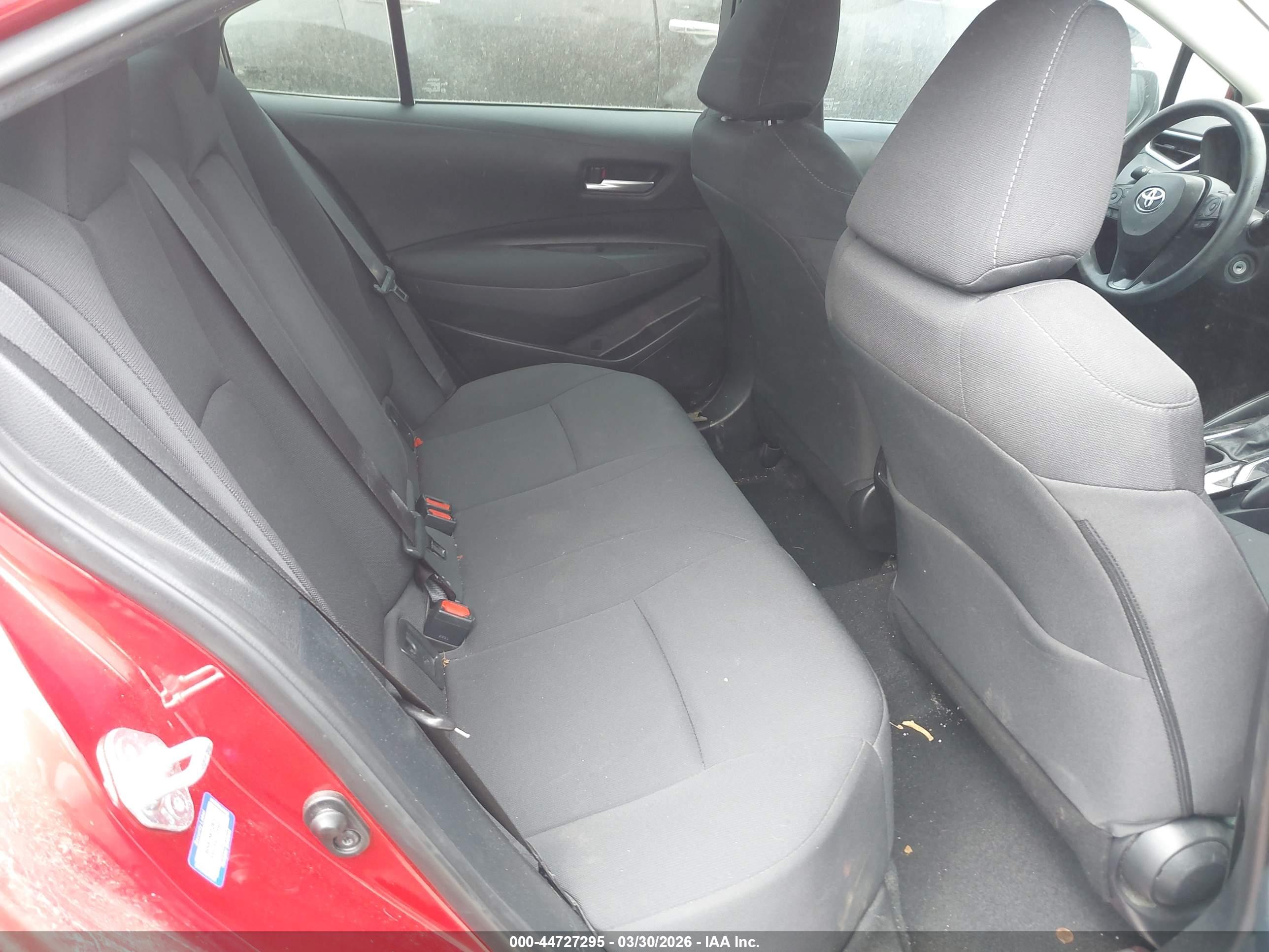 TOYOTA COROLLA image 8