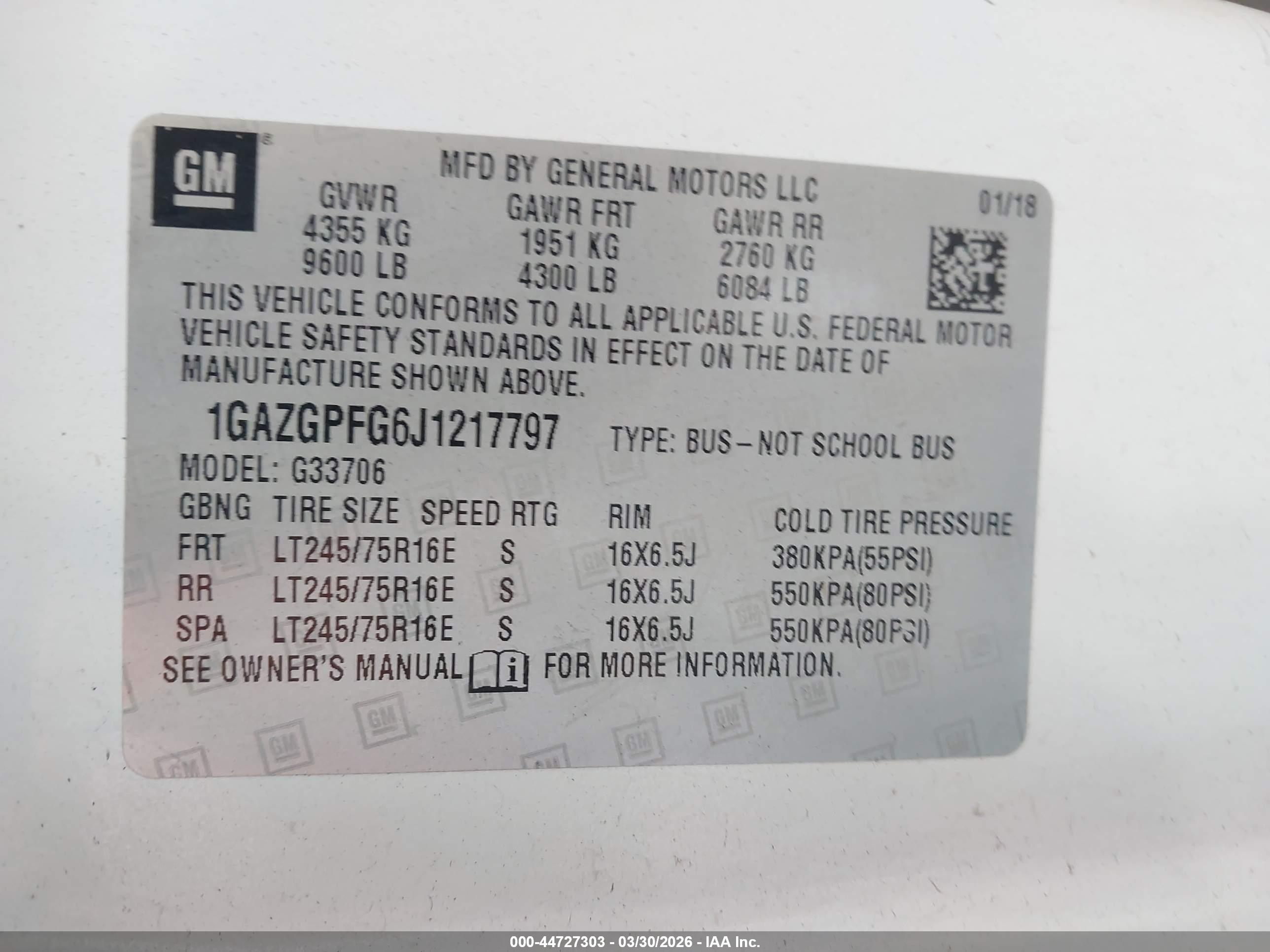 CHEVROLET EXPRESS image 9
