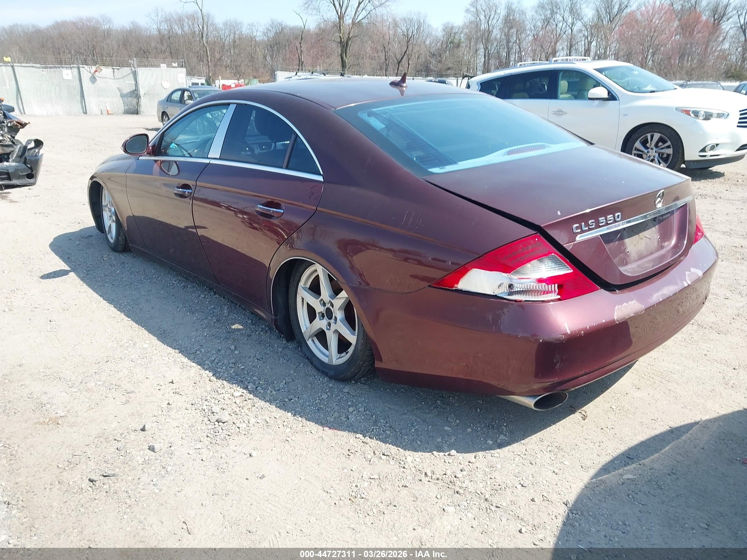 MERCEDES-BENZ CLS image 3