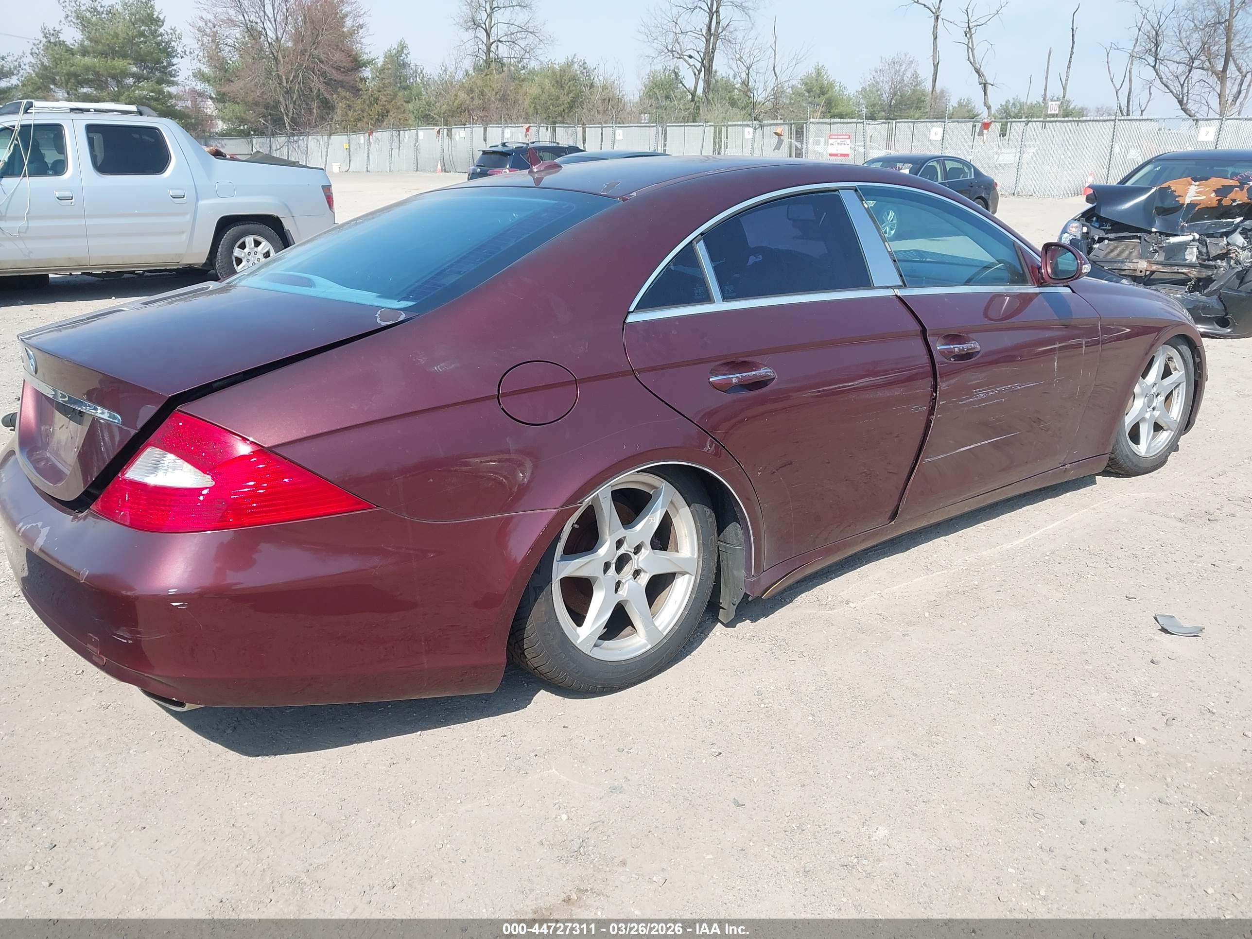 MERCEDES-BENZ CLS image 4
