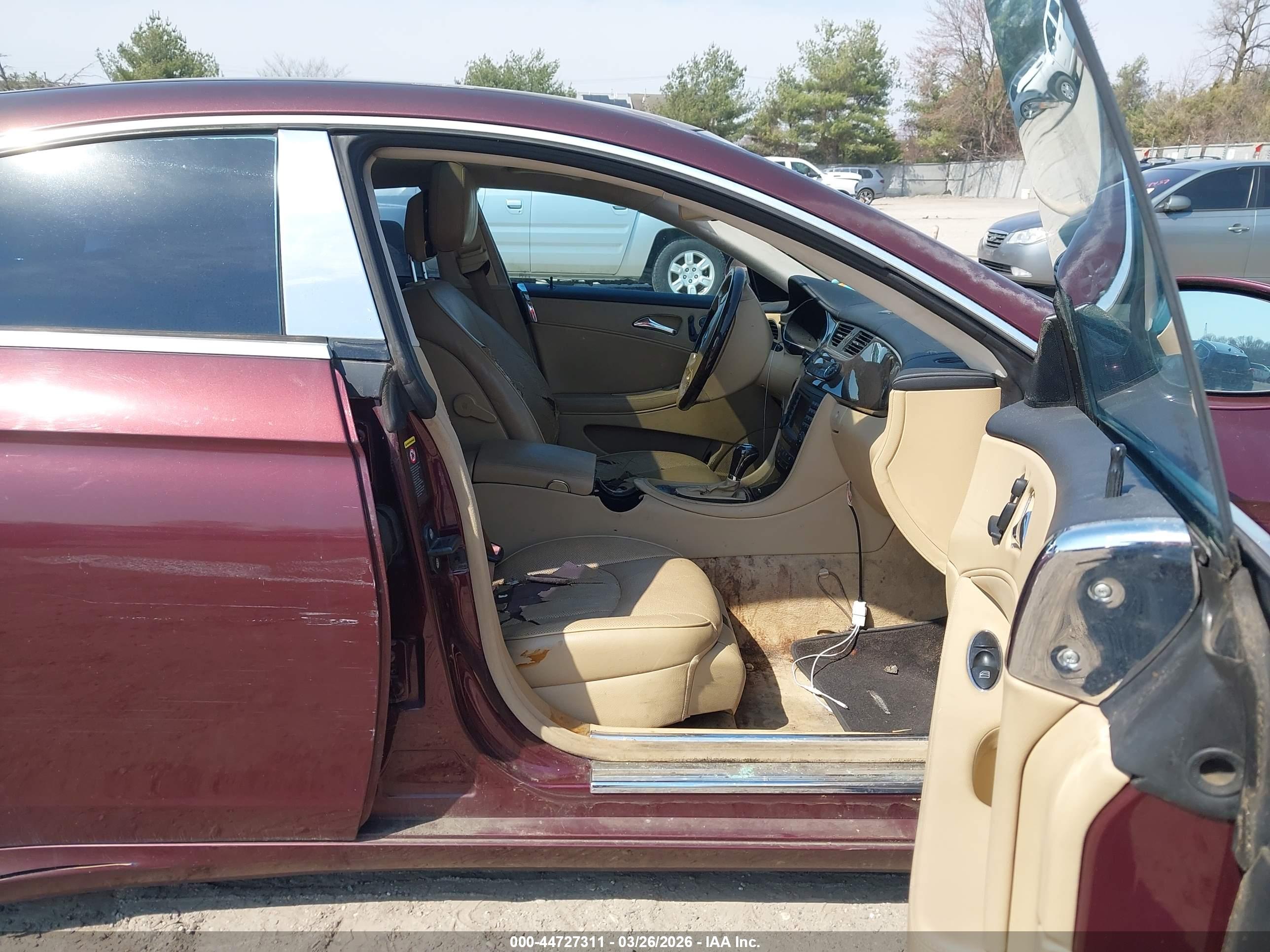 MERCEDES-BENZ CLS image 5