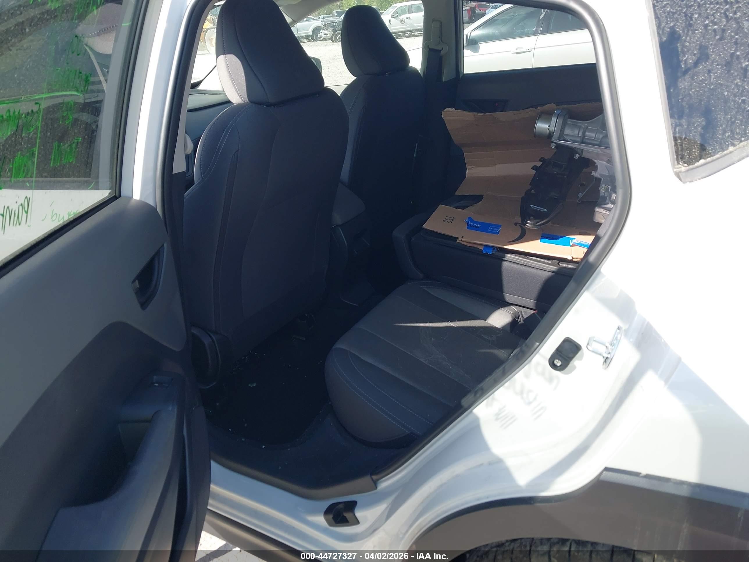 SUBARU CROSSTREK image 8