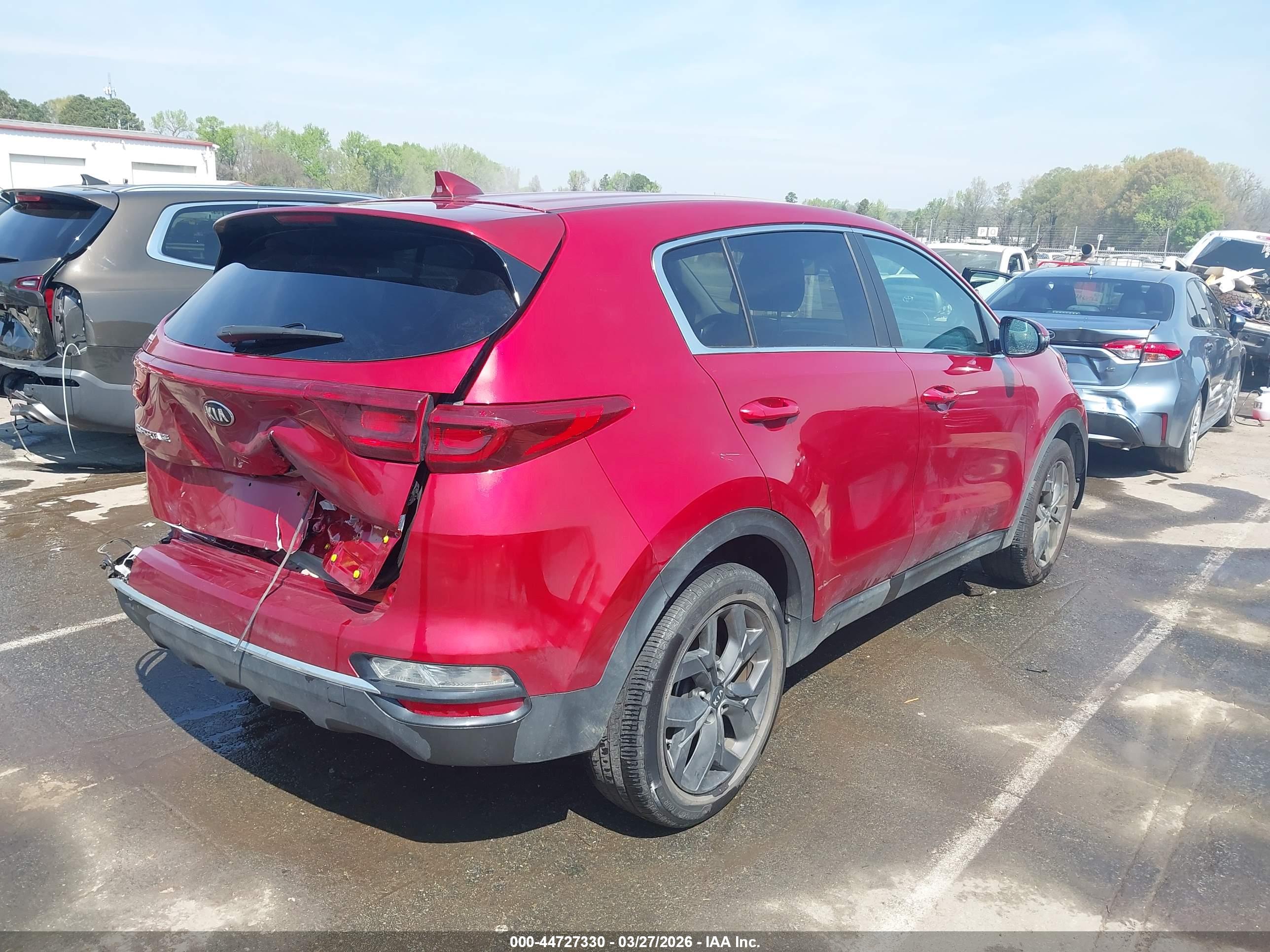KIA SPORTAGE image 4