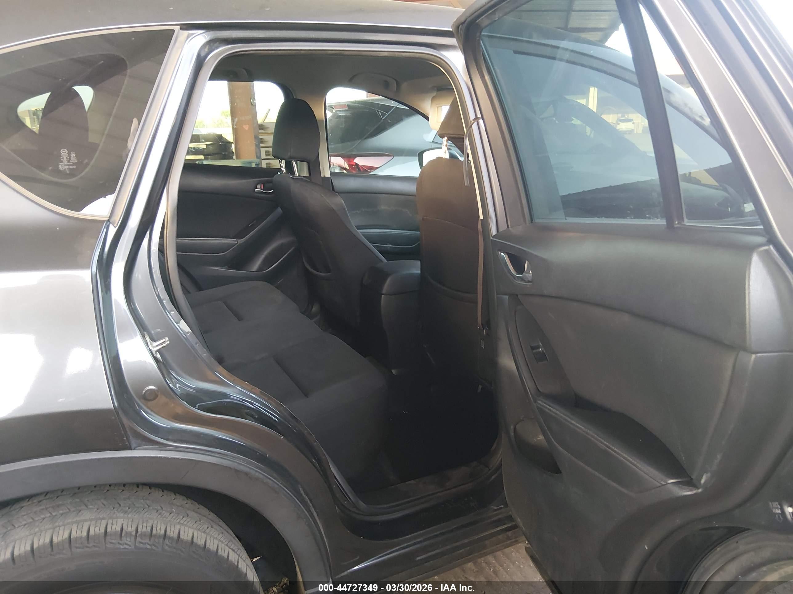 MAZDA CX-5 image 8