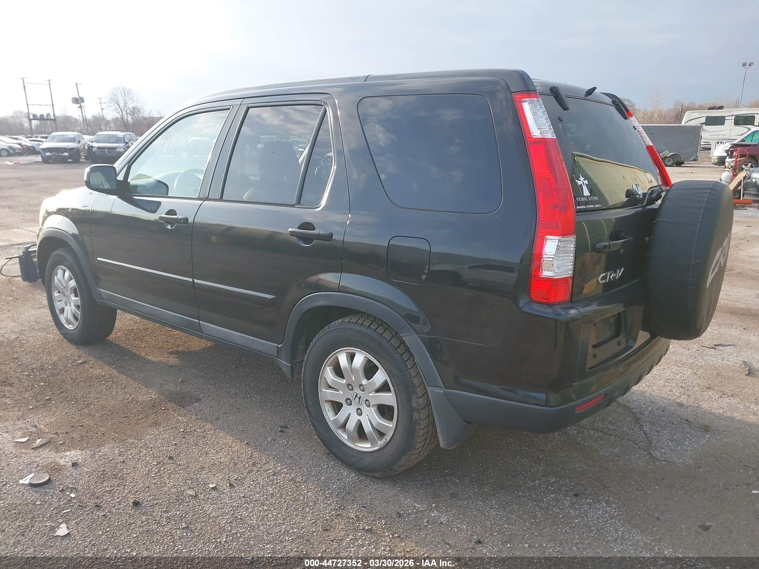 HONDA CR-V image 3