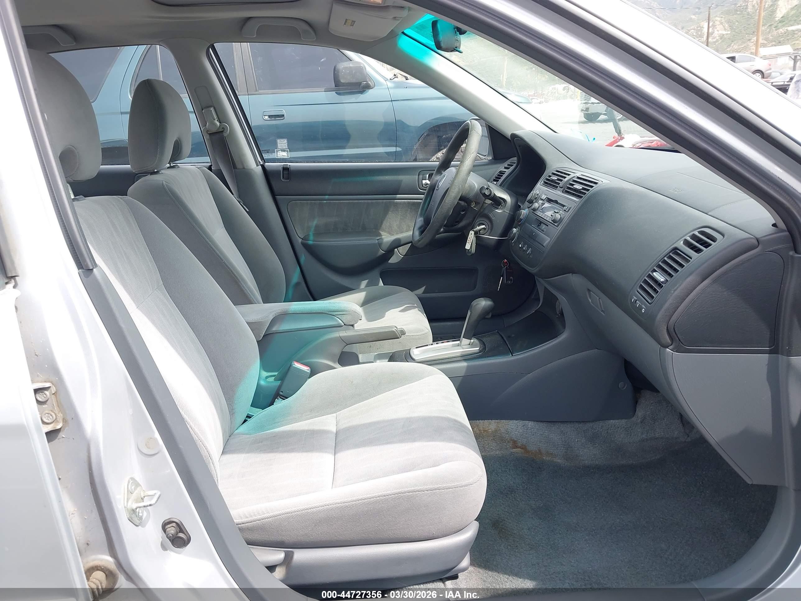 HONDA CIVIC image 5