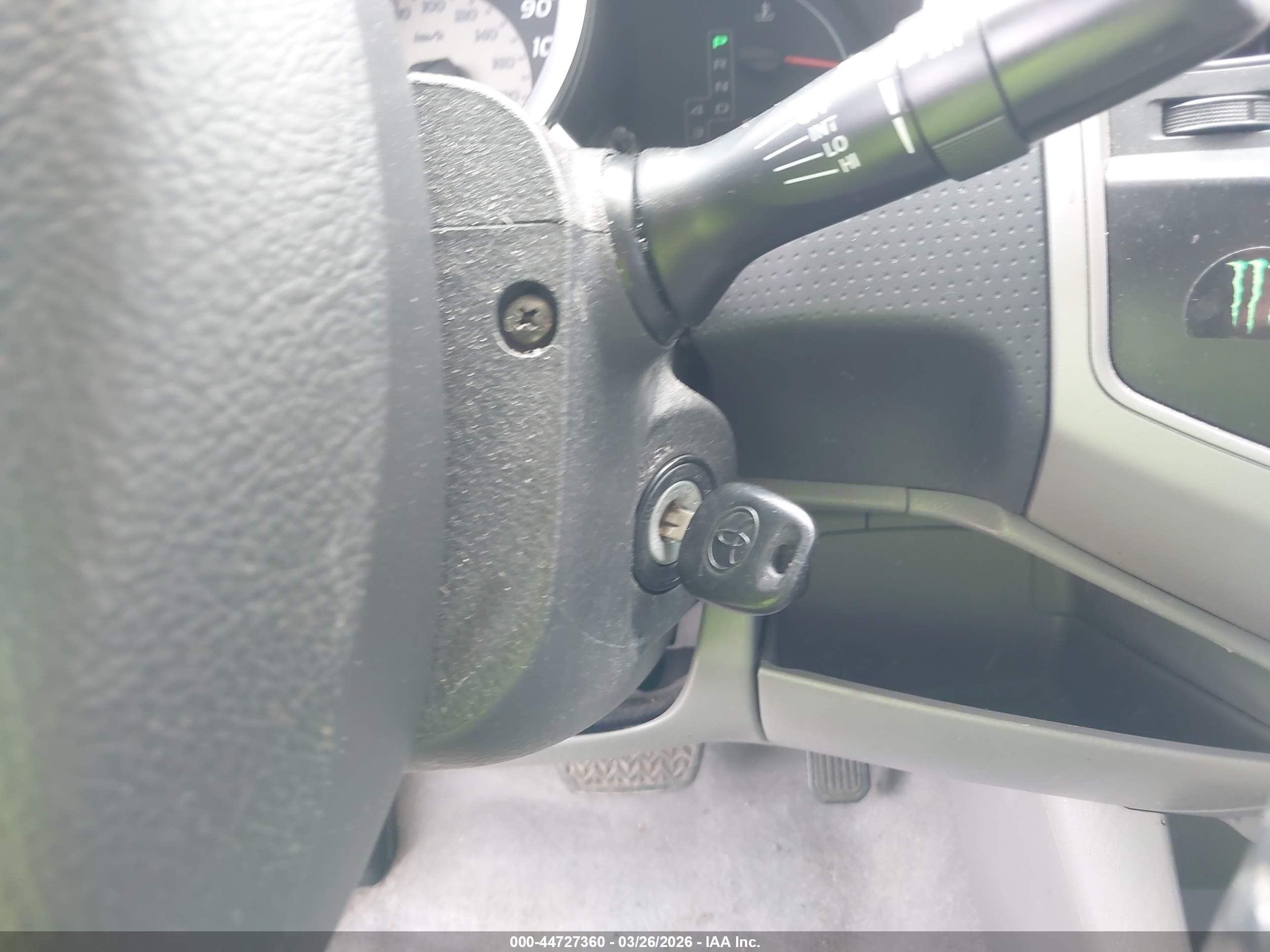 TOYOTA TACOMA image 11
