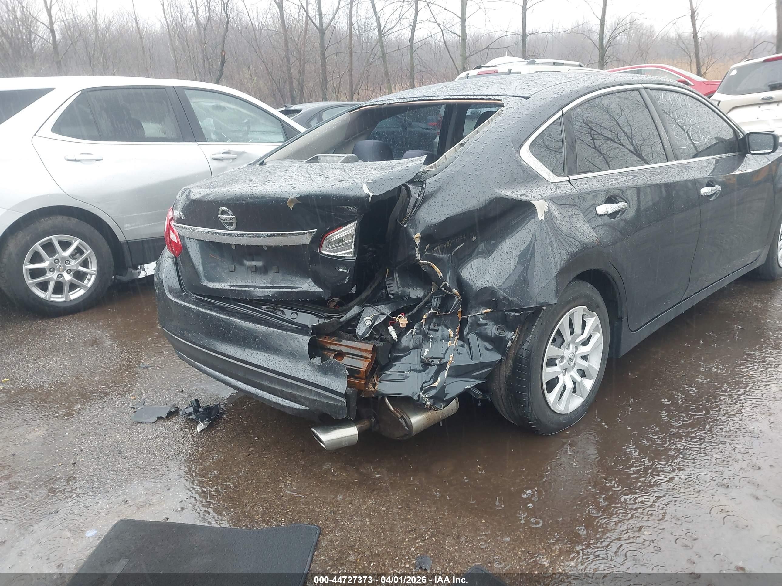 NISSAN ALTIMA image 6