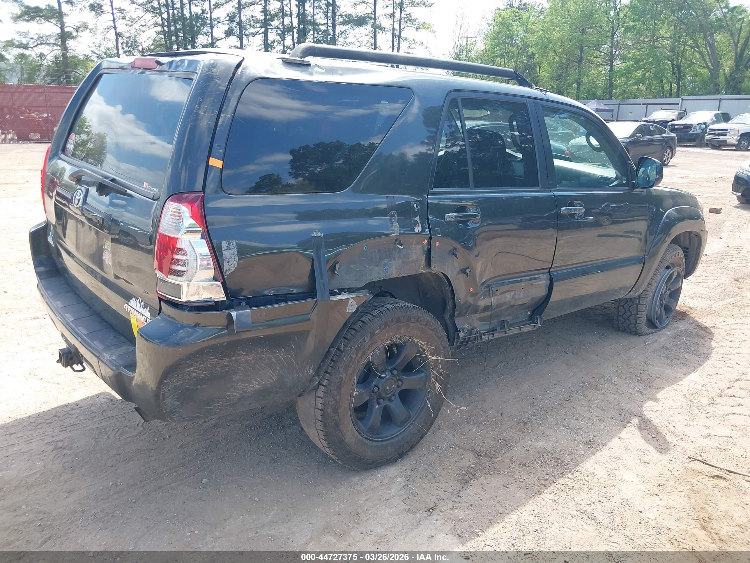 TOYOTA 4RUNNER image 4