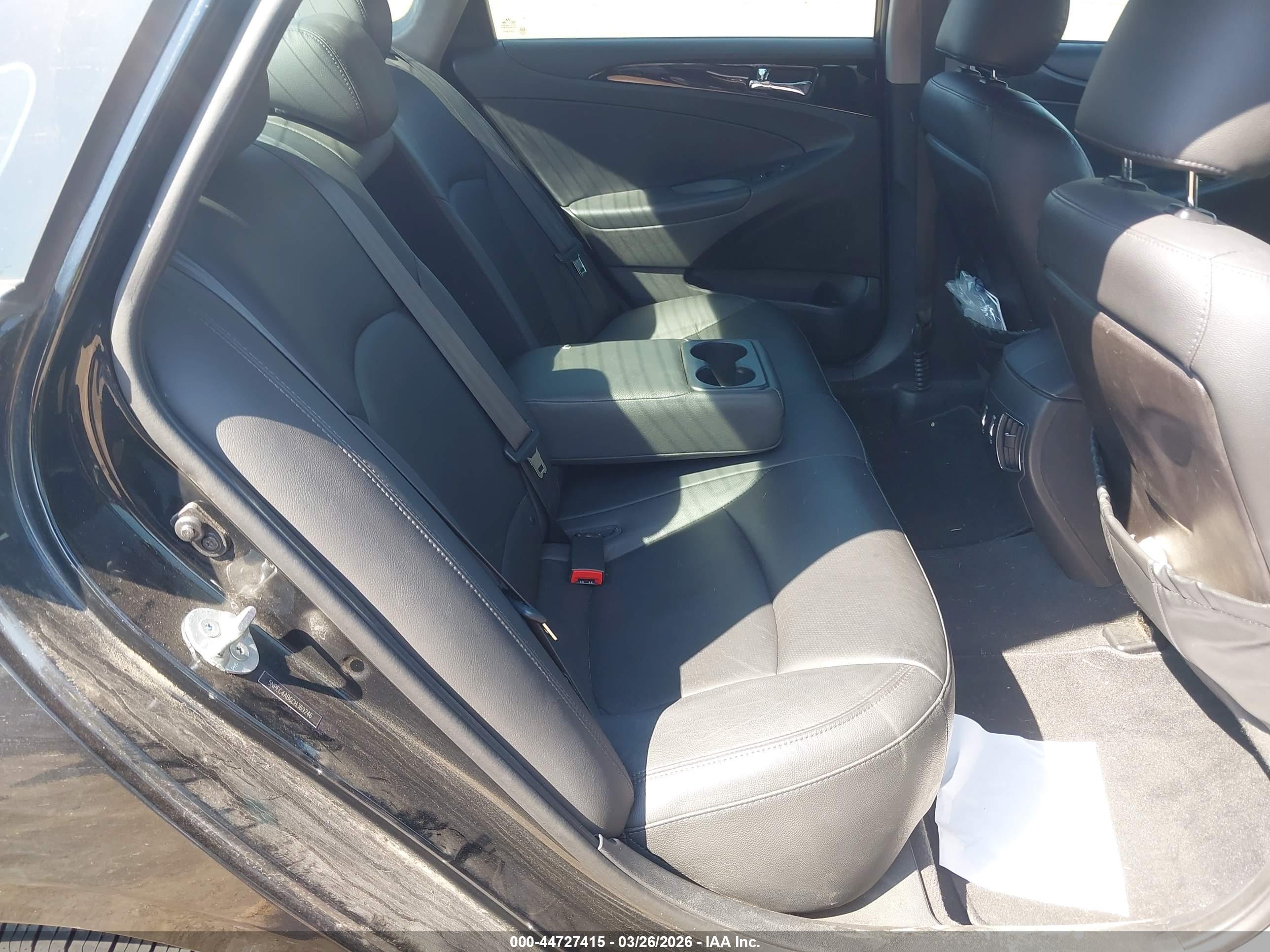 HYUNDAI SONATA image 8