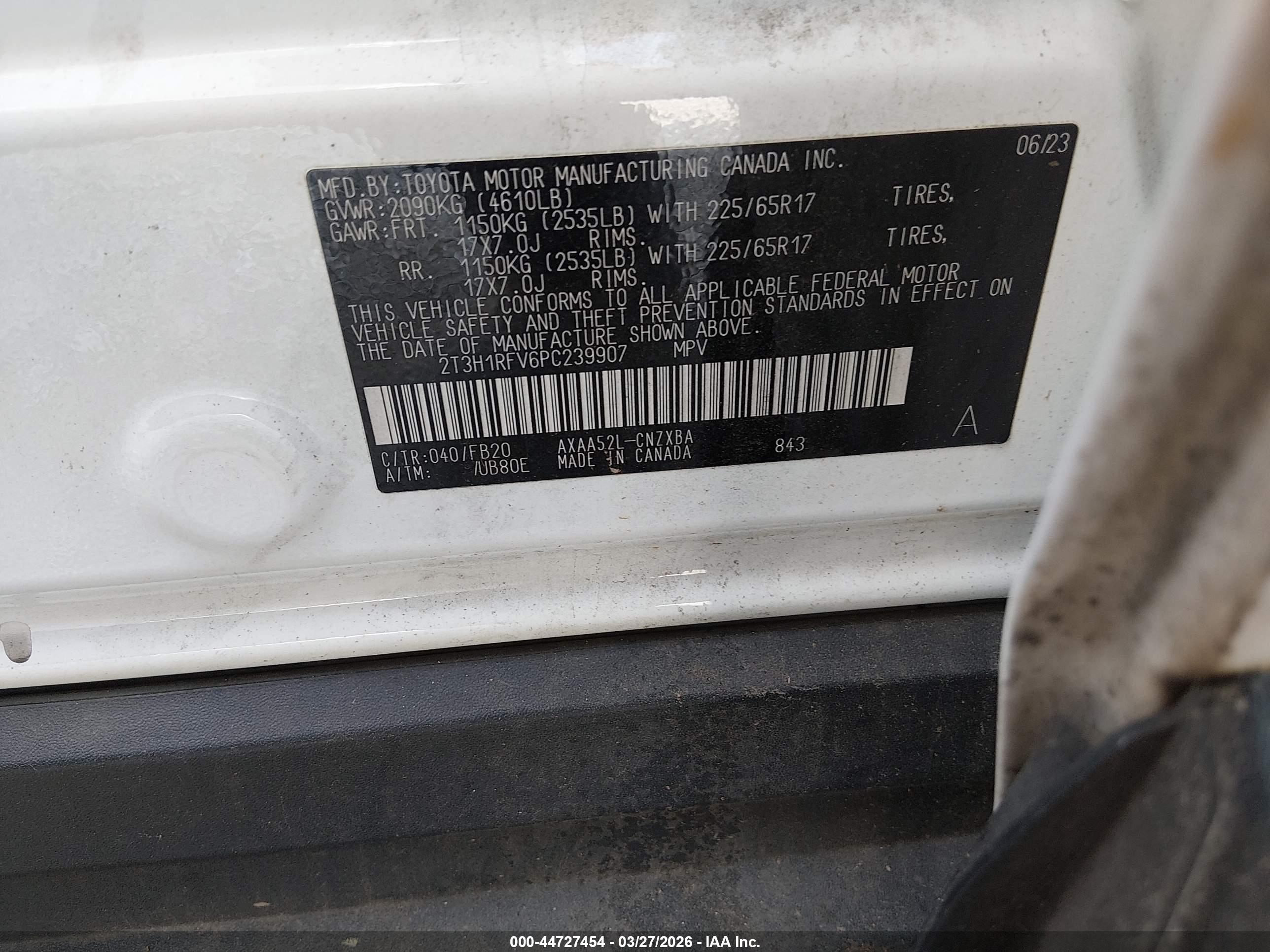TOYOTA RAV4 image 9