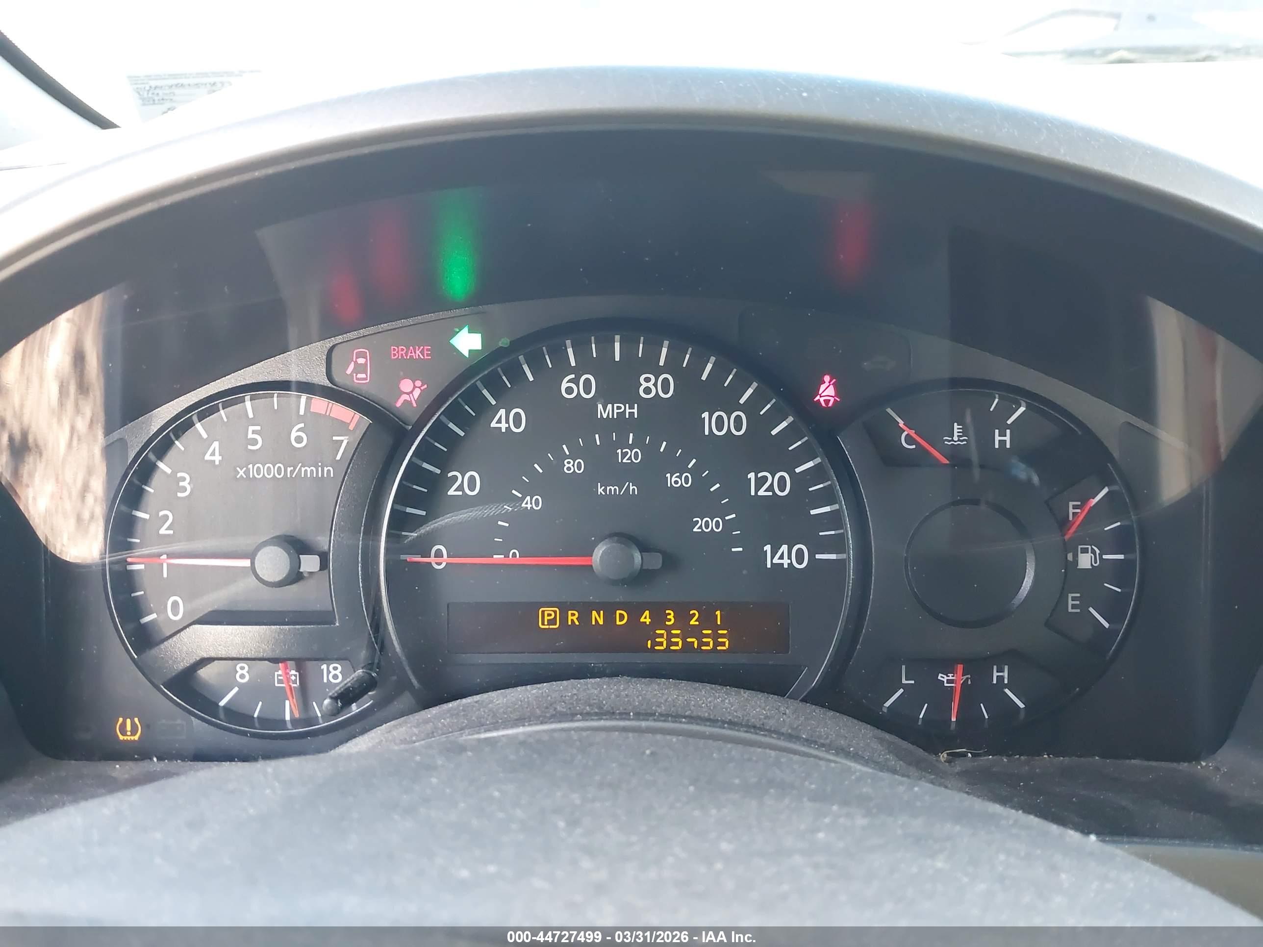 NISSAN TITAN image 7