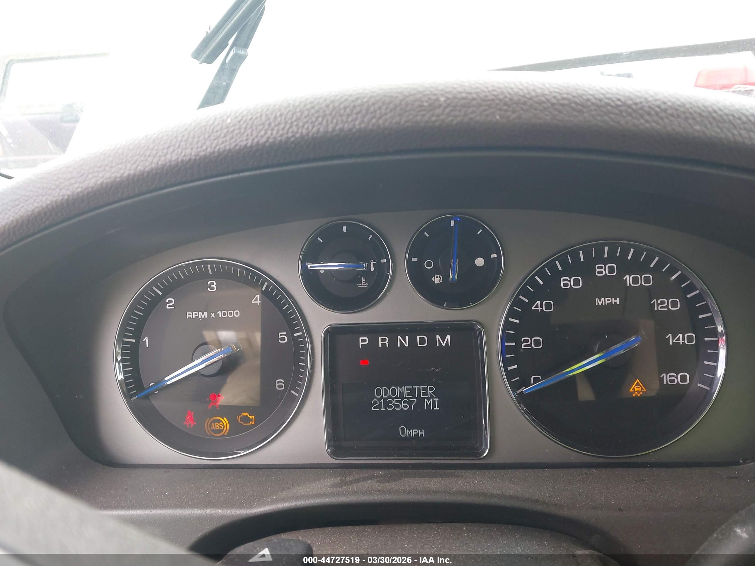 CADILLAC ESCALADE image 7