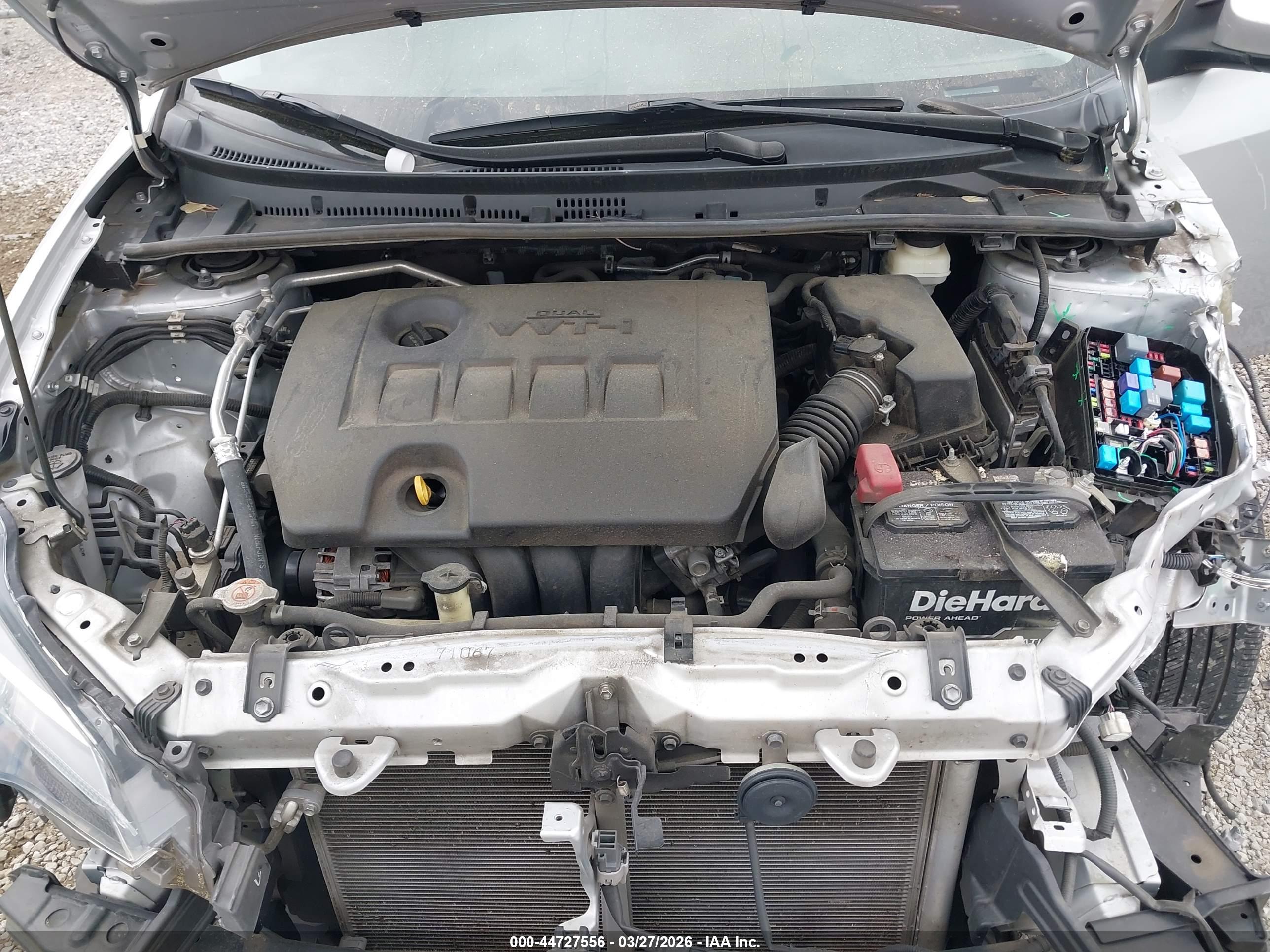 TOYOTA COROLLA image 10
