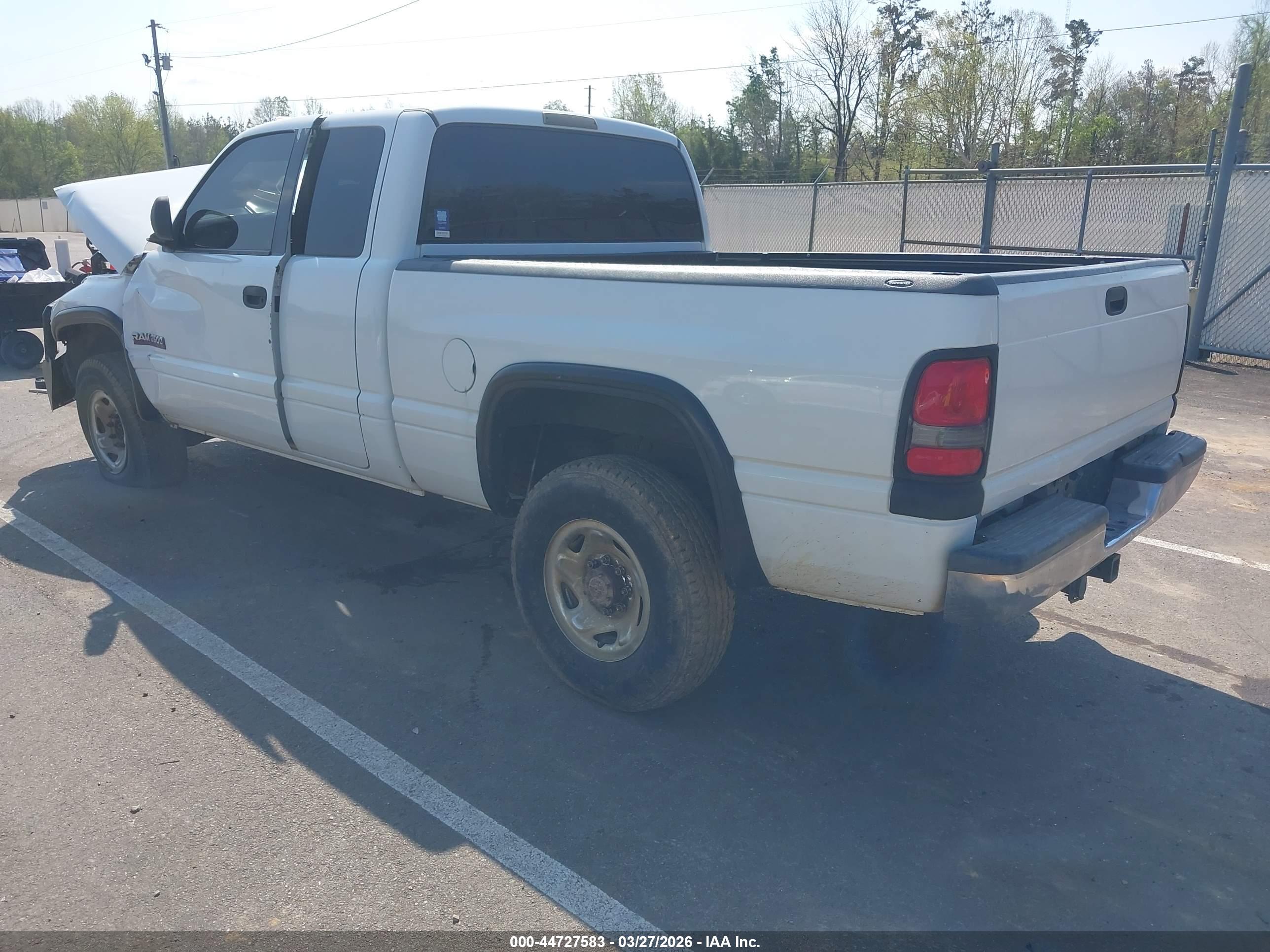 DODGE RAM image 3