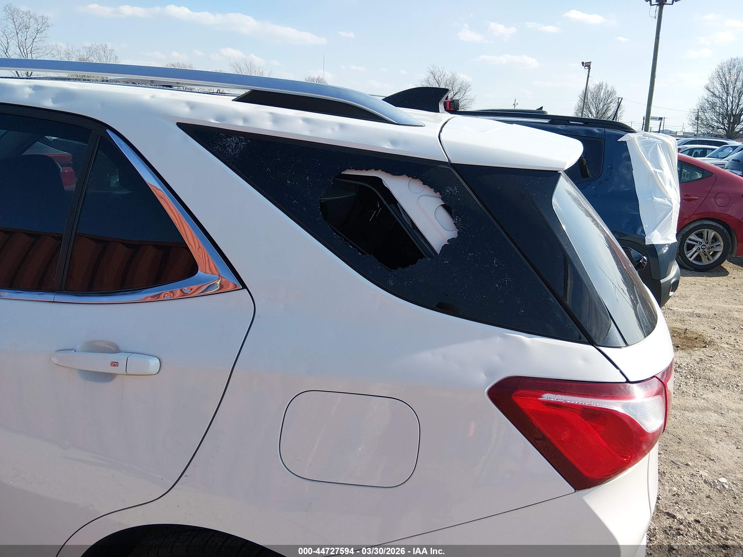 CHEVROLET EQUINOX image 6