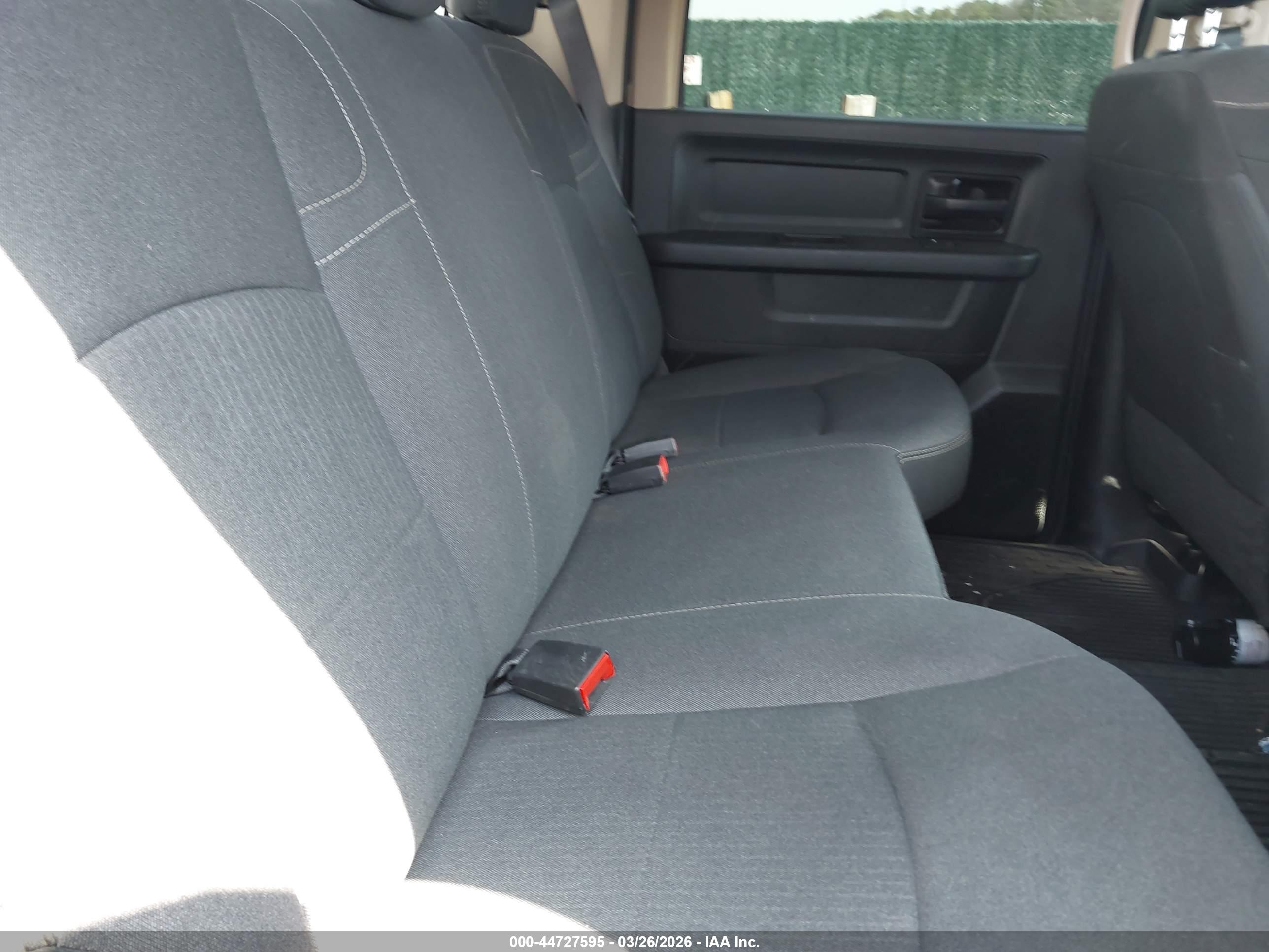 RAM 2500 image 8