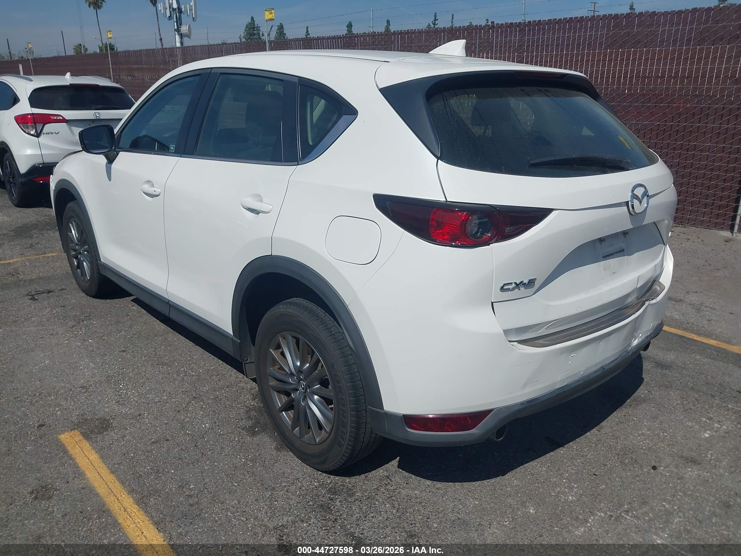 MAZDA CX-5 image 3