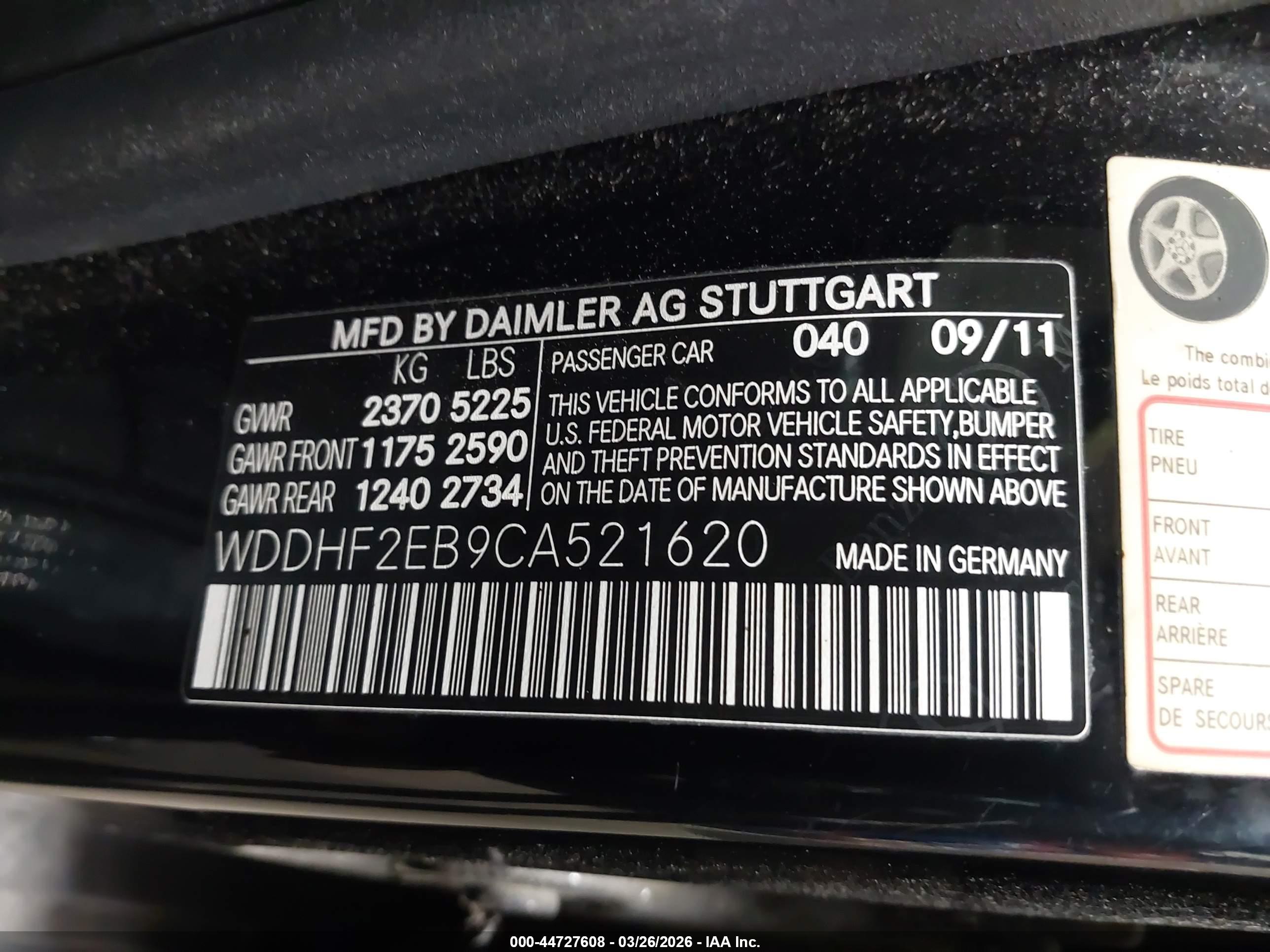 MERCEDES-BENZ E image 9