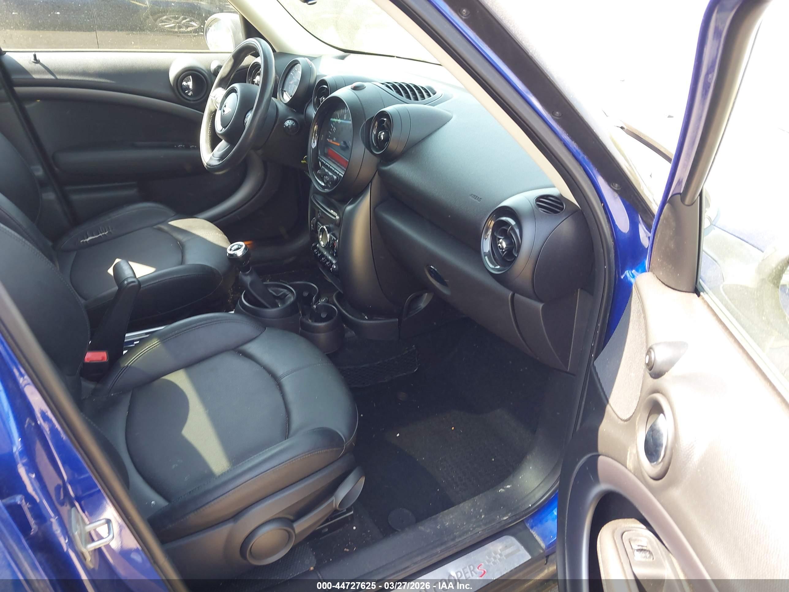 MINI COUNTRYMAN image 5