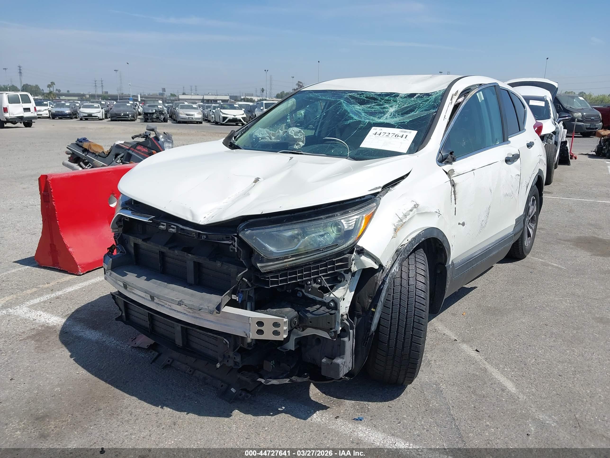 HONDA CR-V image 2