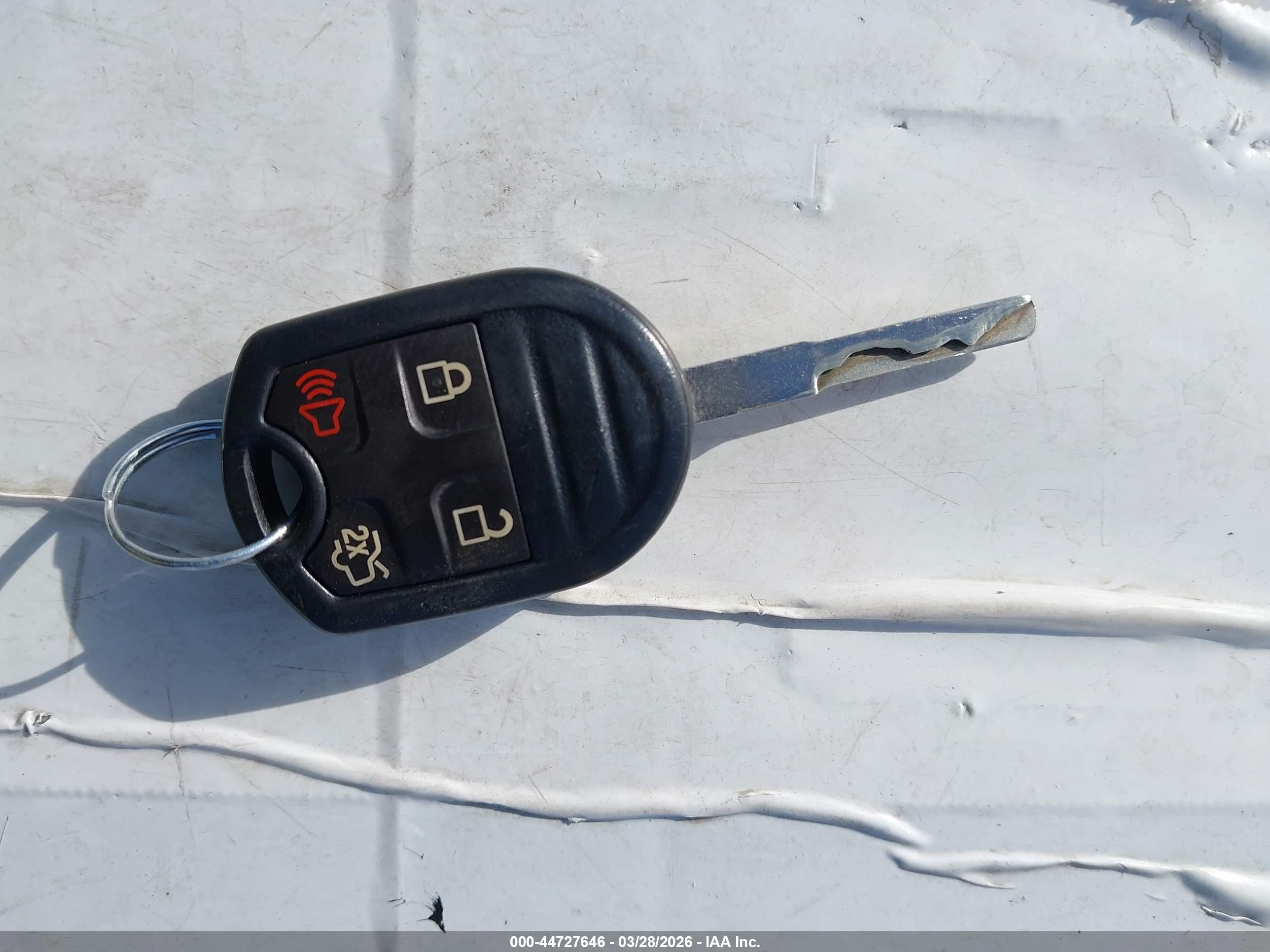 FORD FIESTA image 11