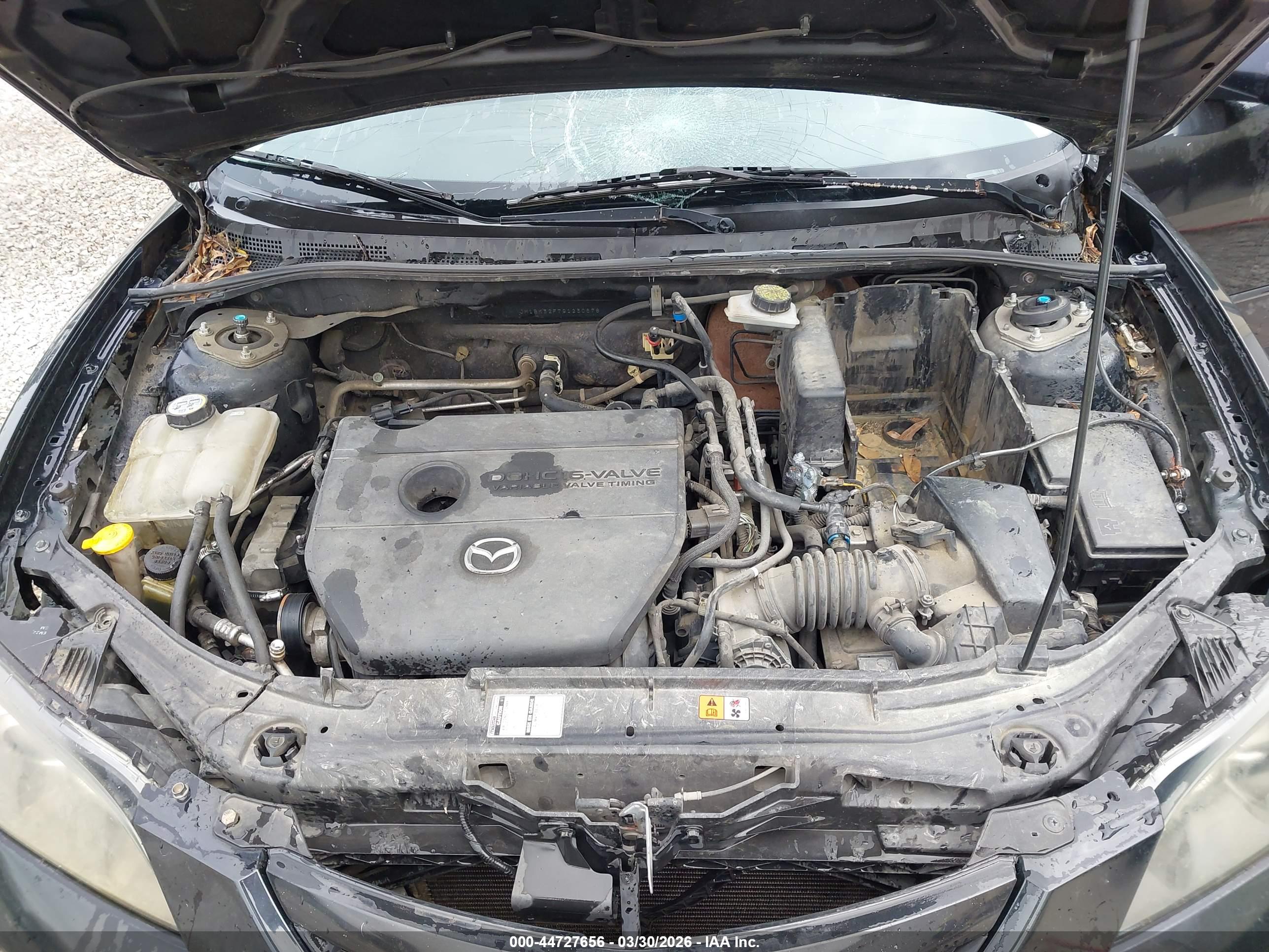 MAZDA MAZDA3 image 10