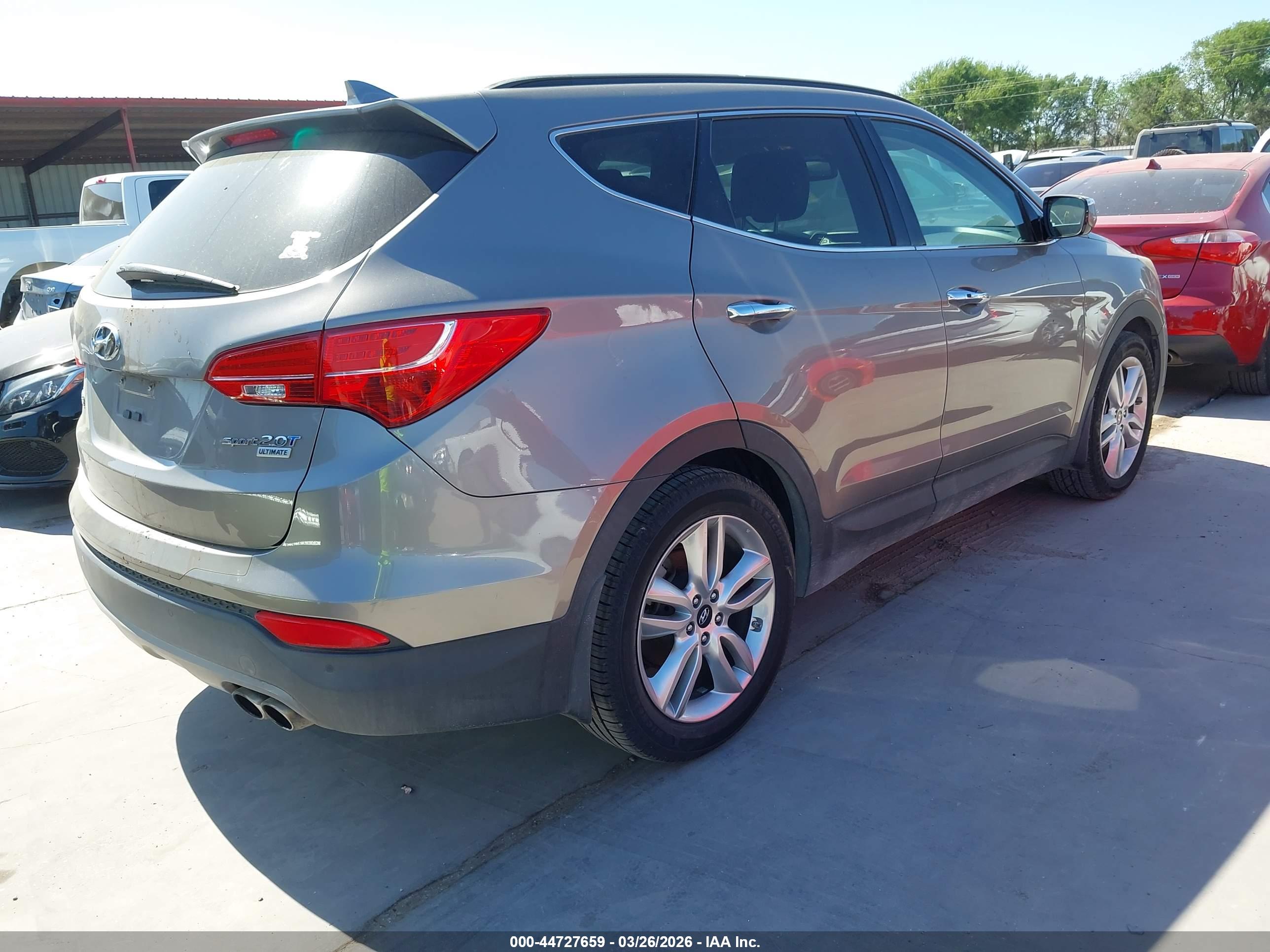 HYUNDAI SANTA image 4