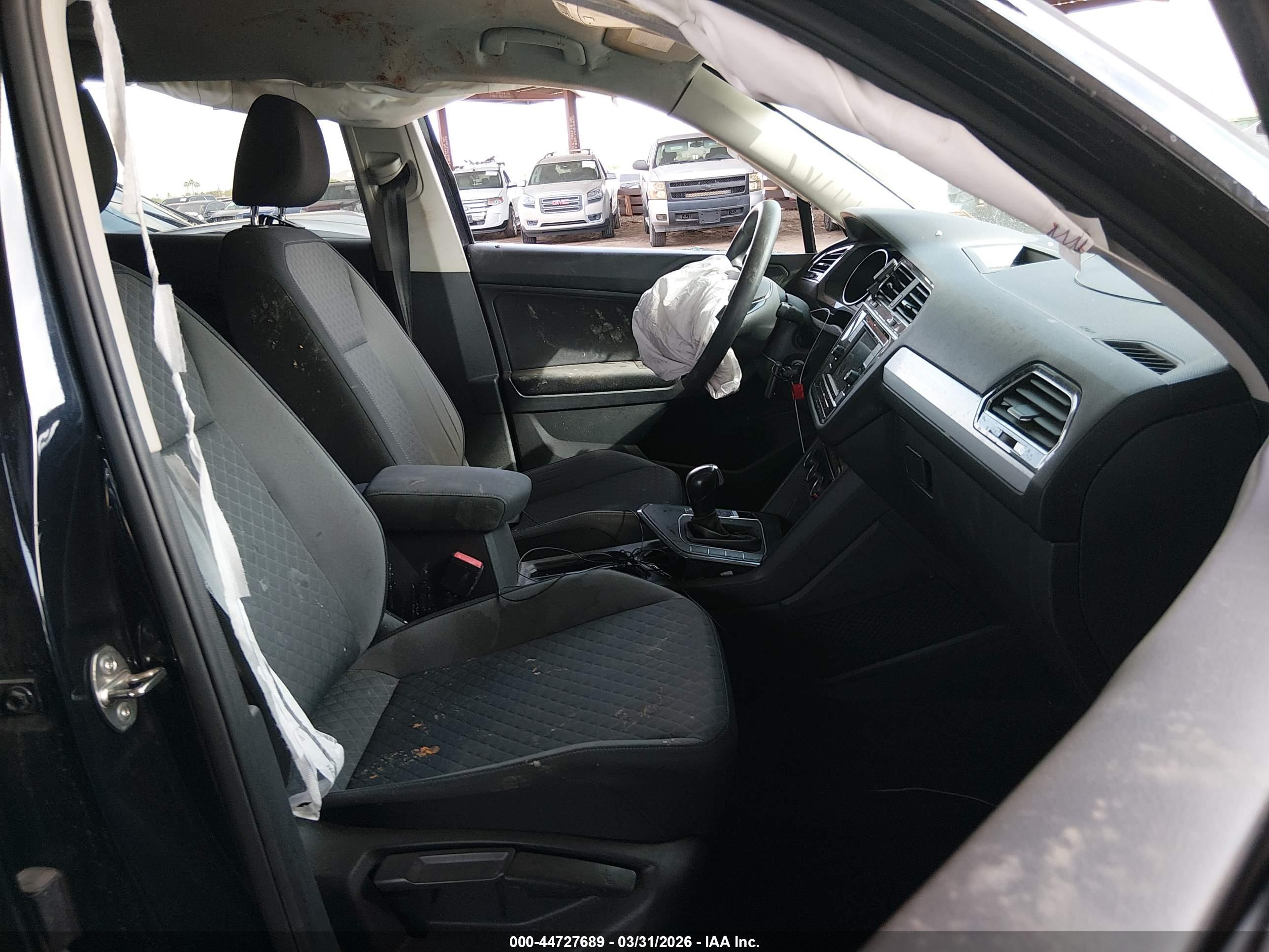 VOLKSWAGEN TIGUAN image 5