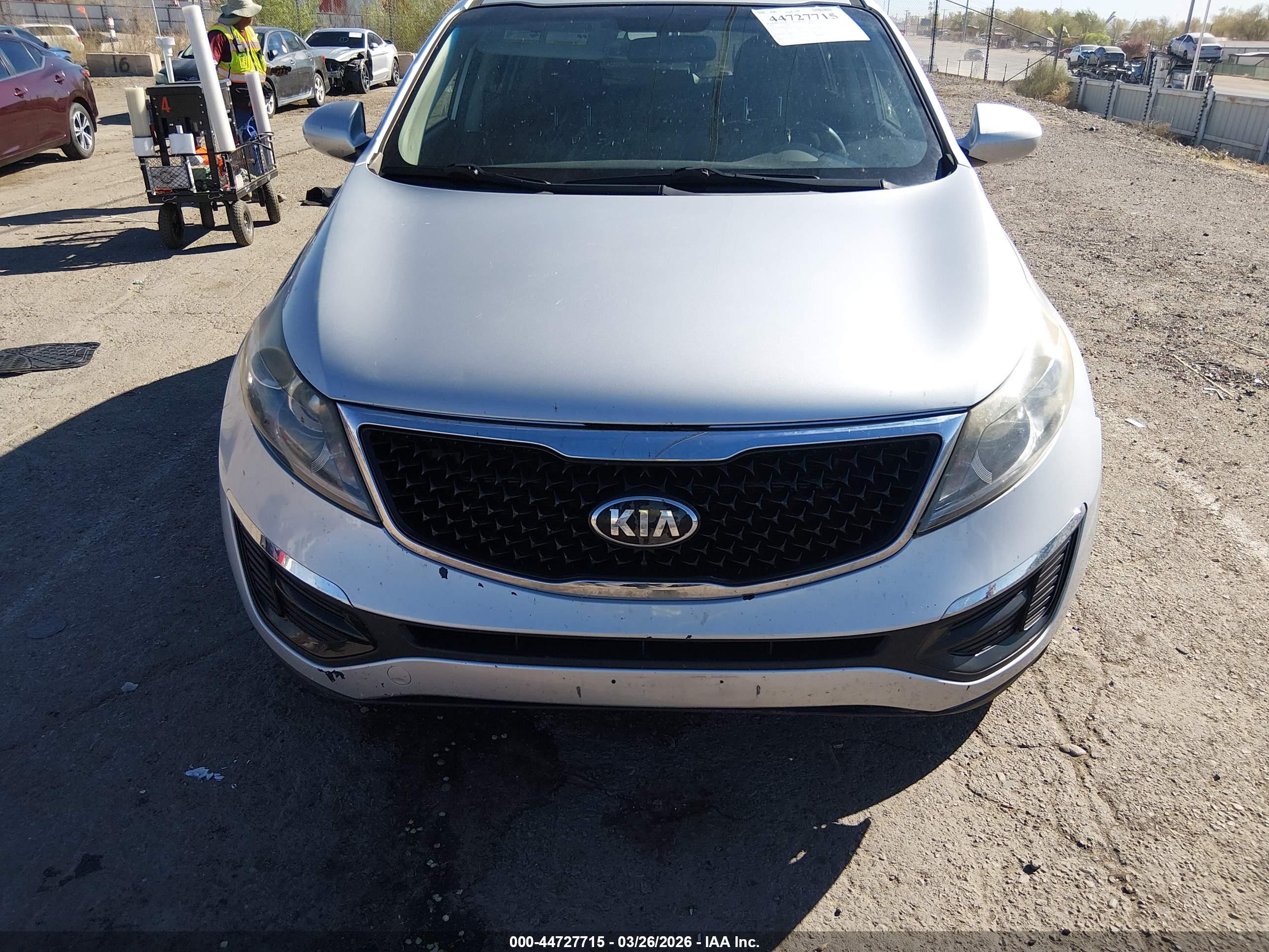 KIA SPORTAGE image 6