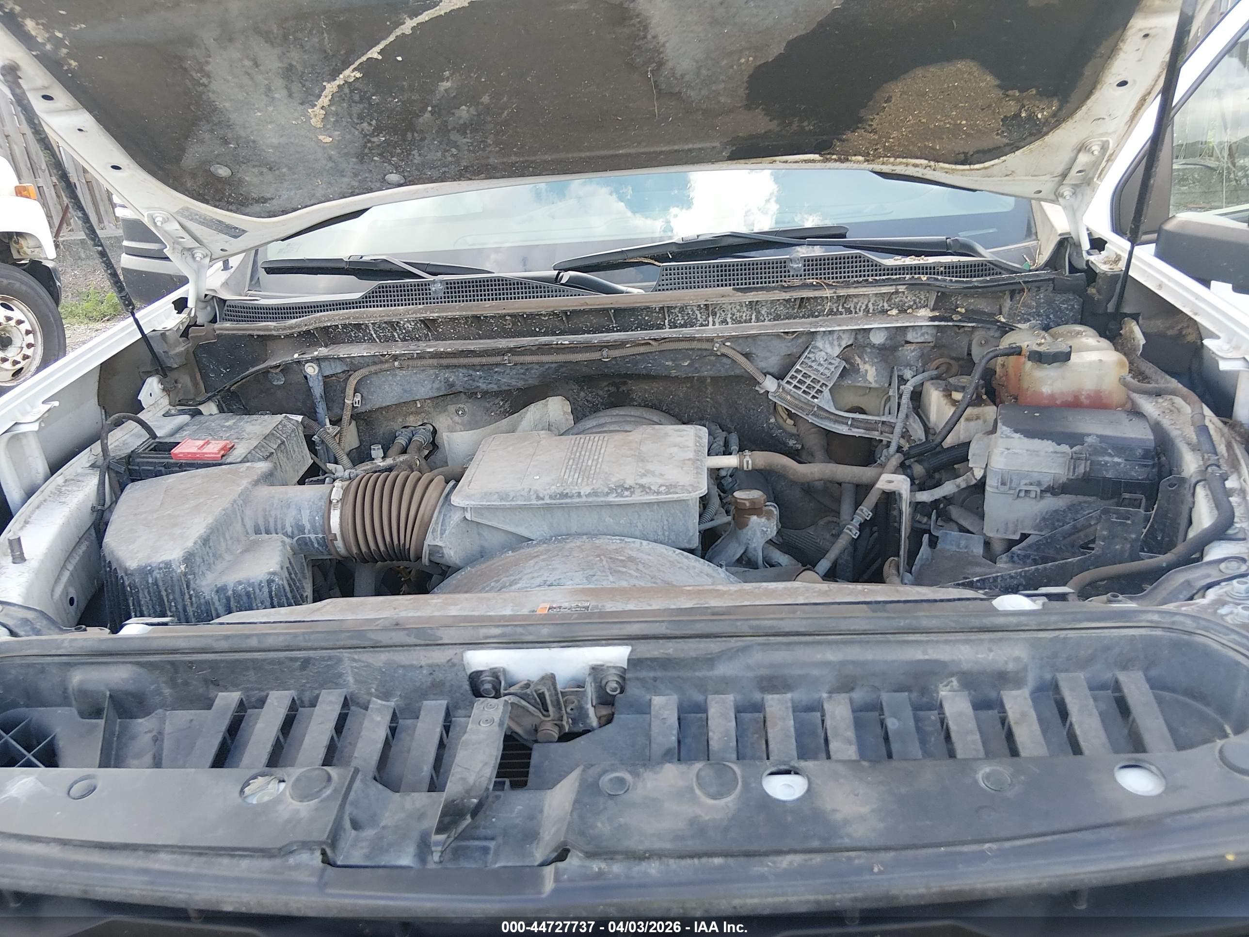 CHEVROLET SILVERADO image 10