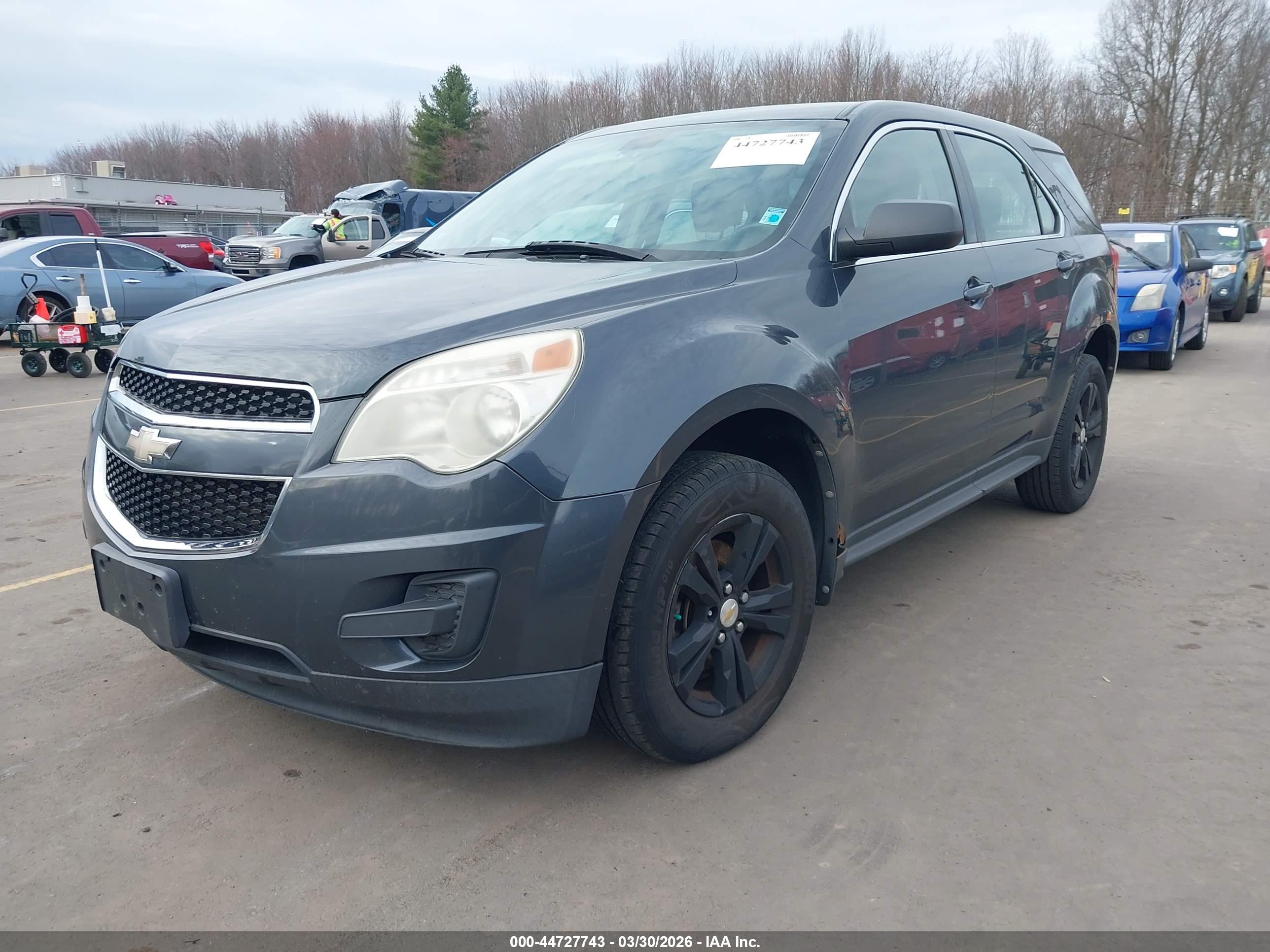 CHEVROLET EQUINOX image 2